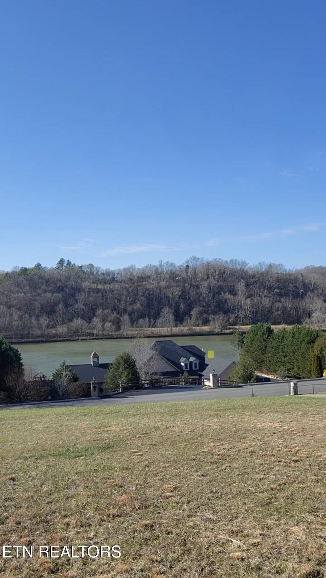 Luther Catlett Circle Property Photo 3