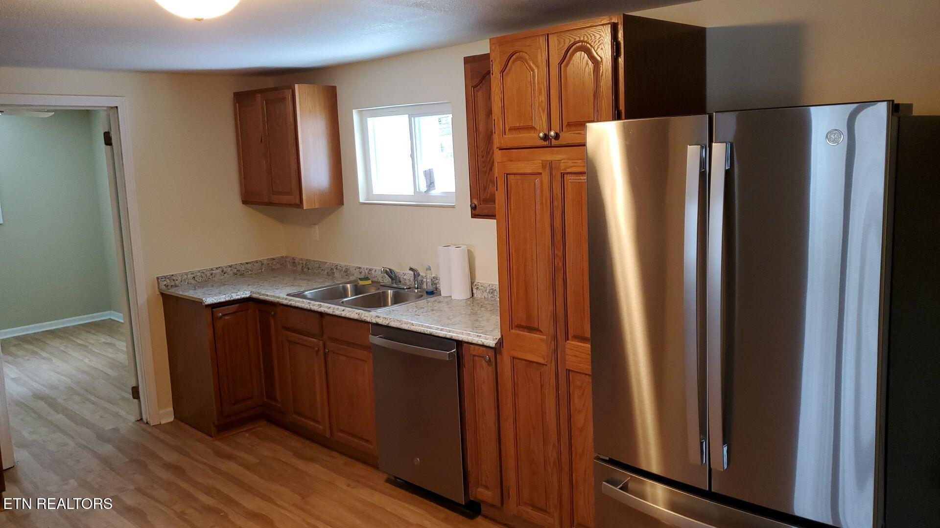 1225 Snodgrass Rd Property Photo 9