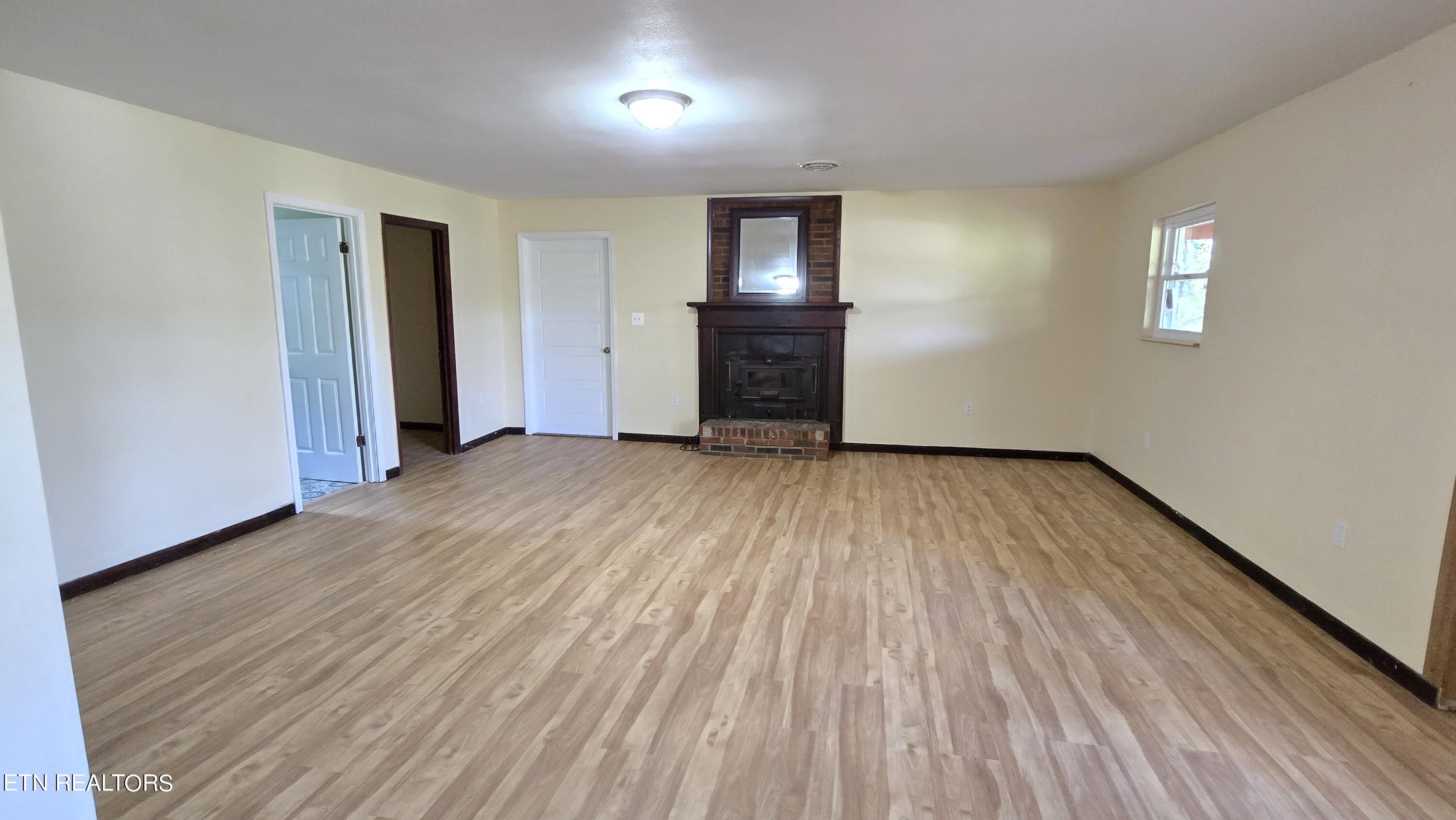1225 Snodgrass Rd Property Photo 16