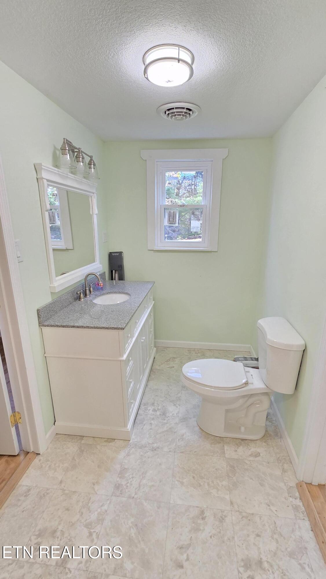 1225 Snodgrass Rd Property Photo 20