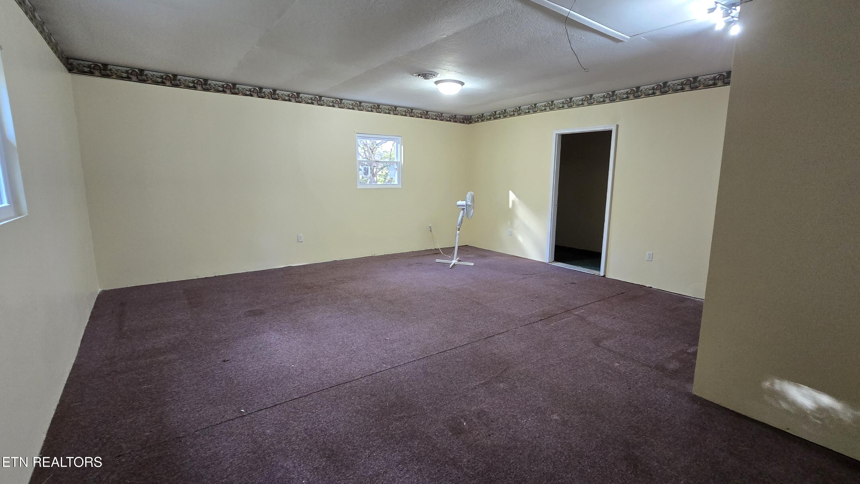 1225 Snodgrass Rd Property Photo 27