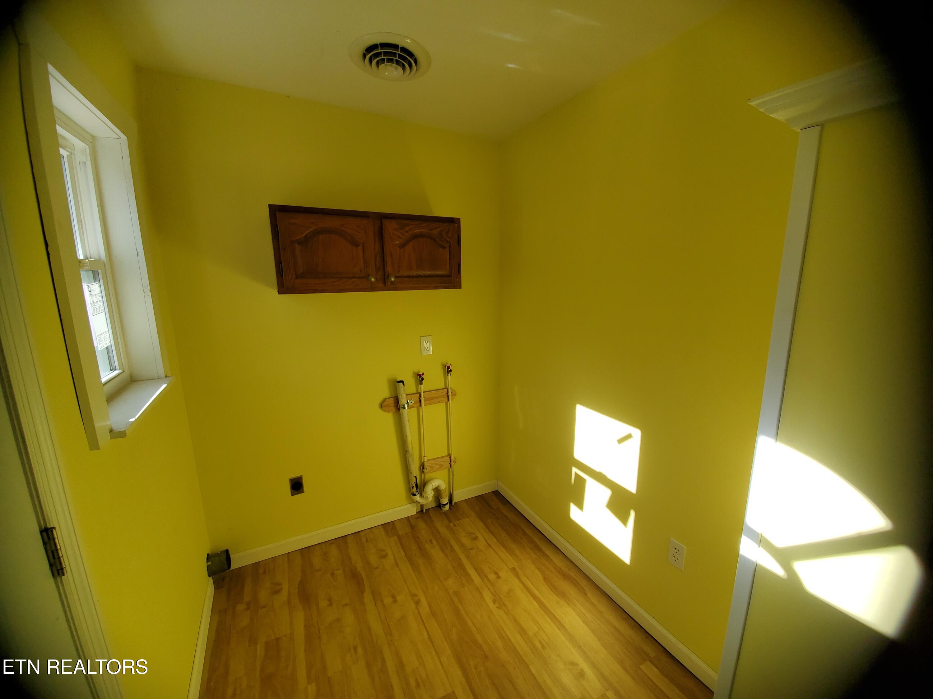 1225 Snodgrass Rd Property Photo 32