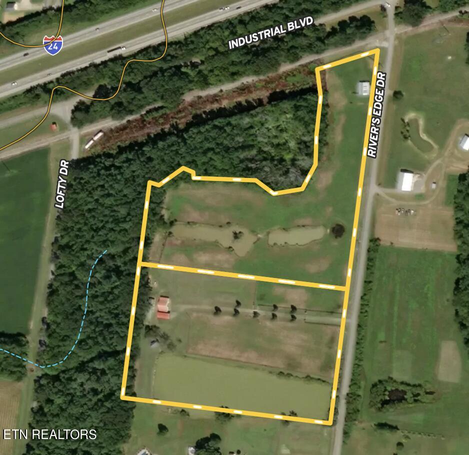 S River Edge Drive Property Photo 3
