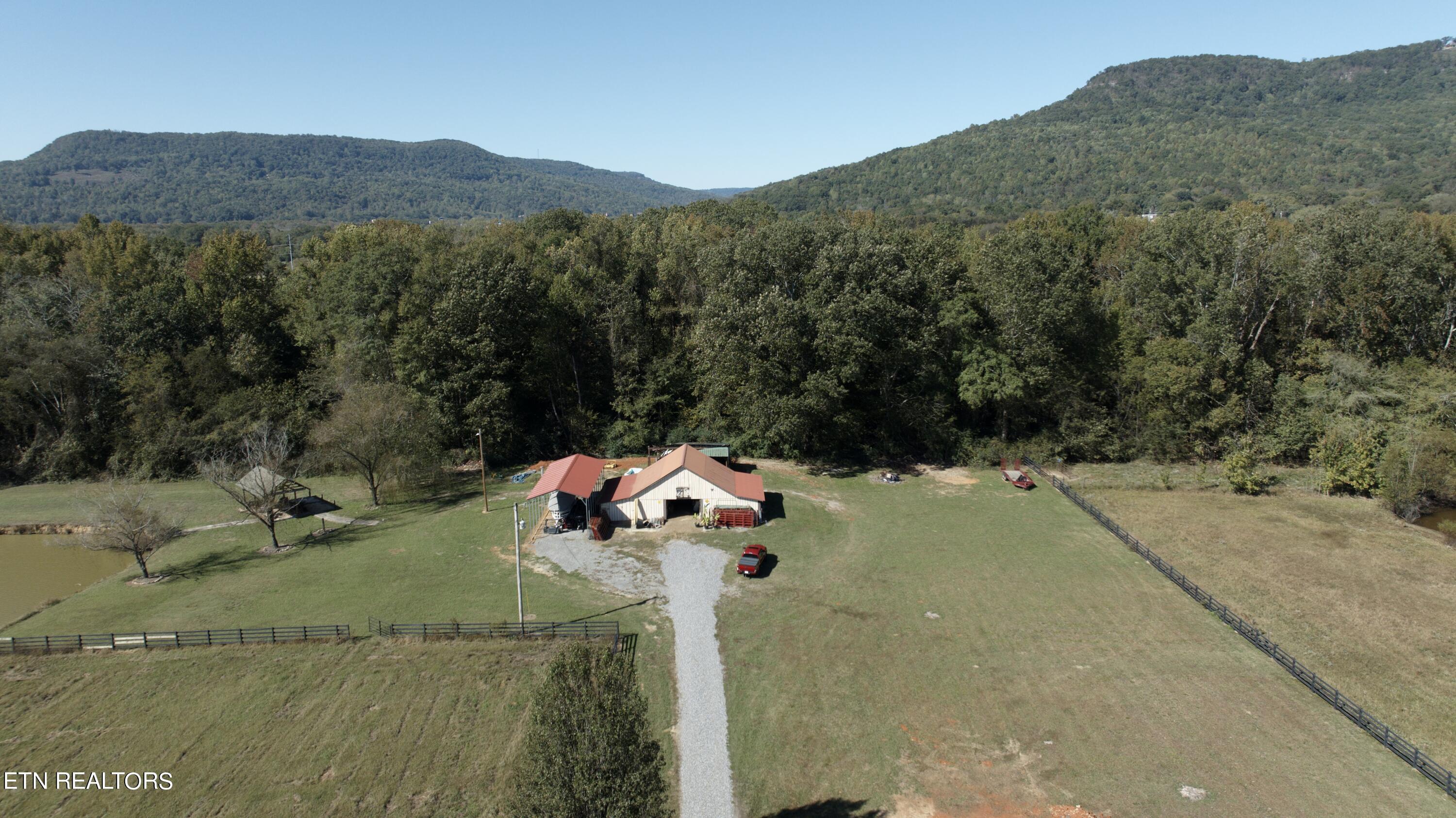 S River Edge Drive Property Photo 15
