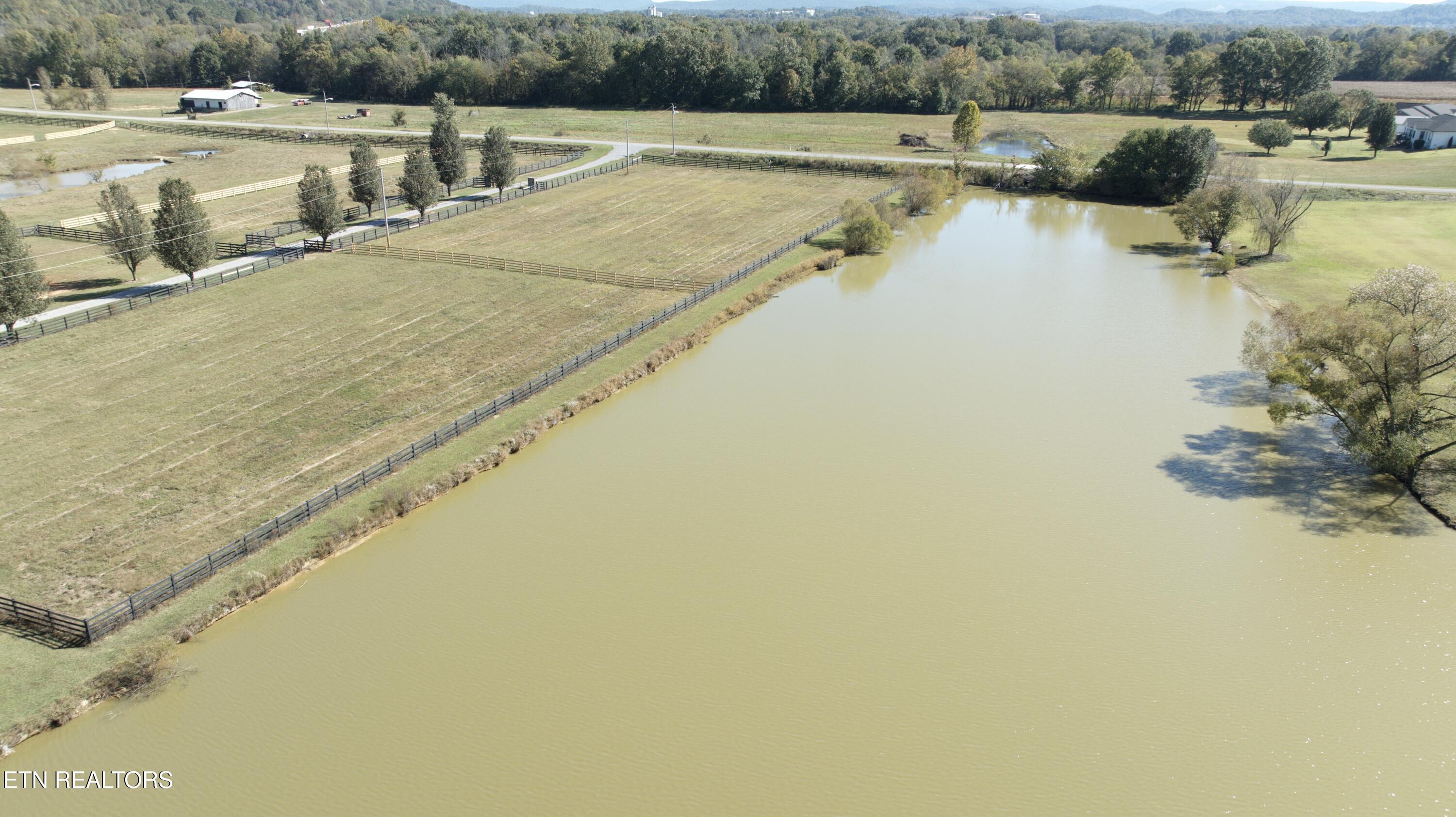 S River Edge Drive Property Photo 16