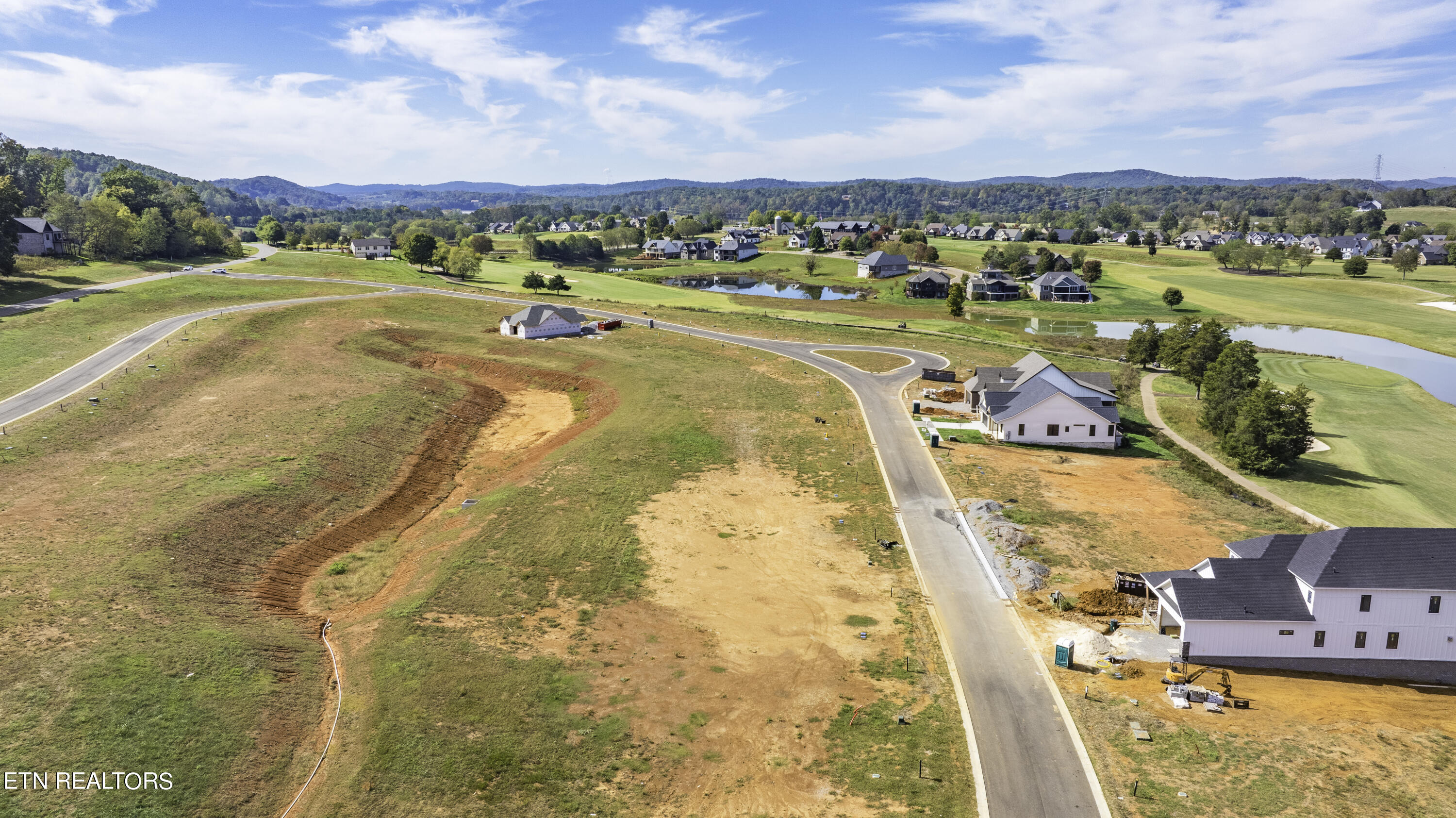 696 Black Bear Circle Property Photo 3