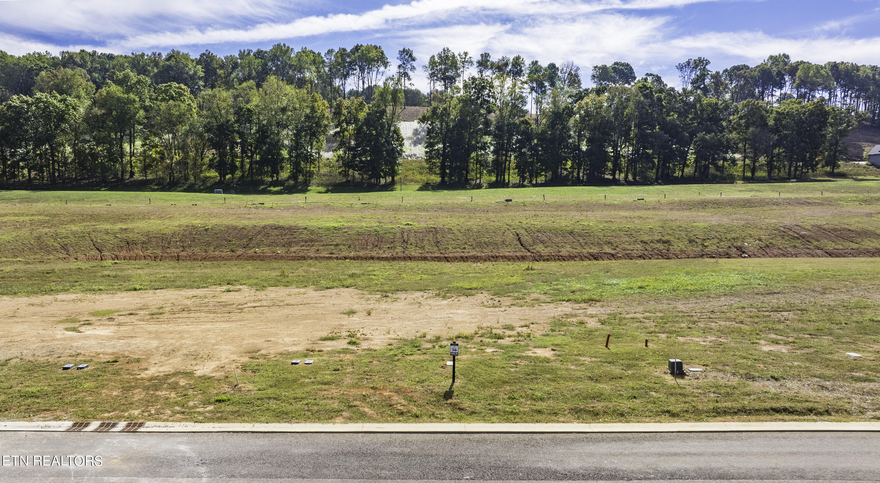 696 Black Bear Circle Property Photo 9
