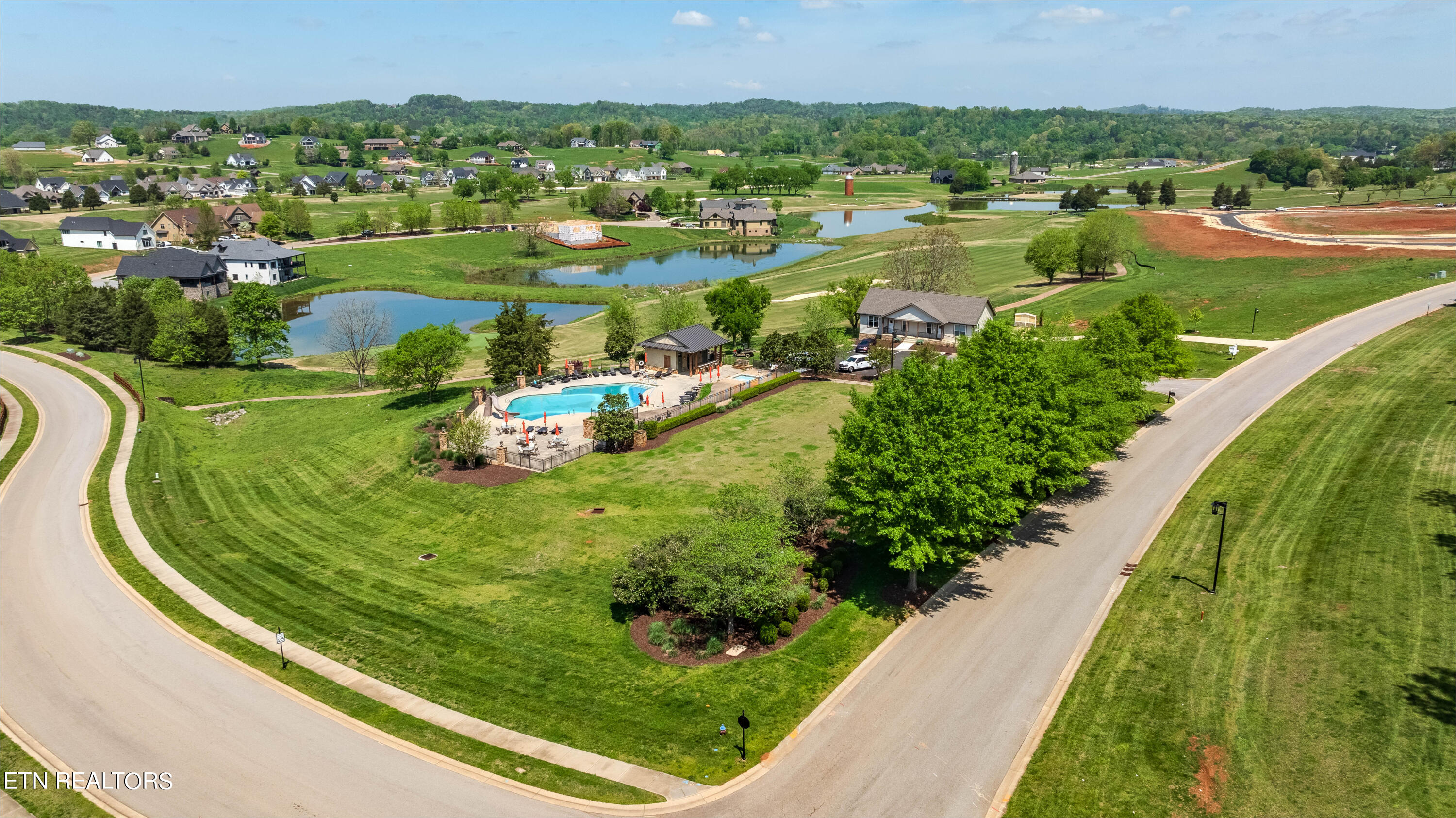 696 Black Bear Circle Property Photo 27