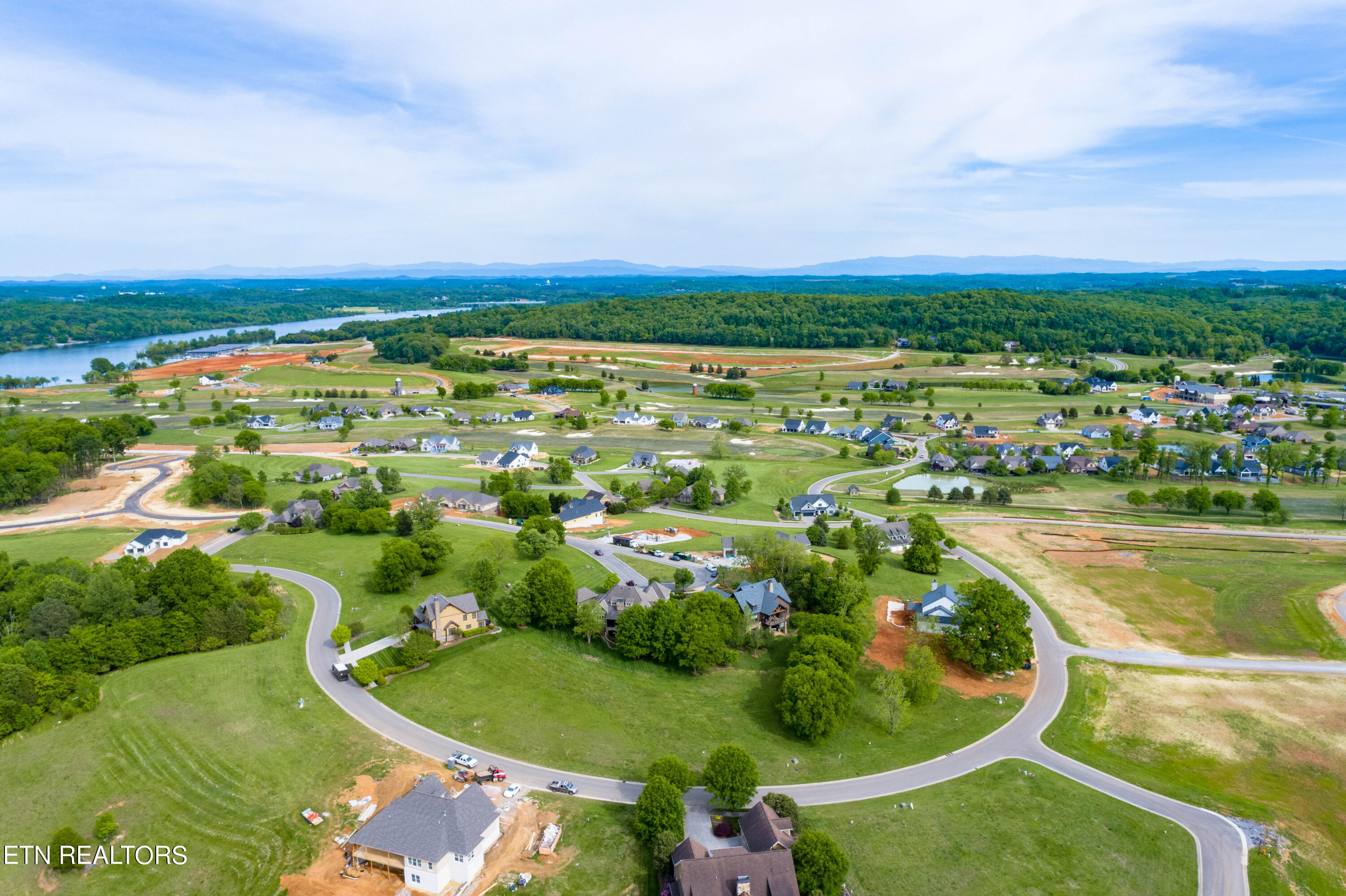 696 Black Bear Circle Property Photo 37