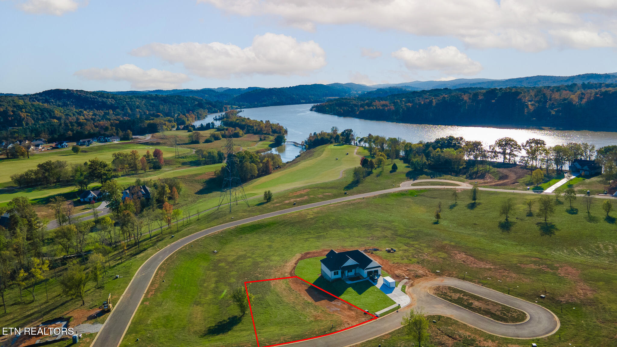 121 Purple Iris Place Property Photo 6