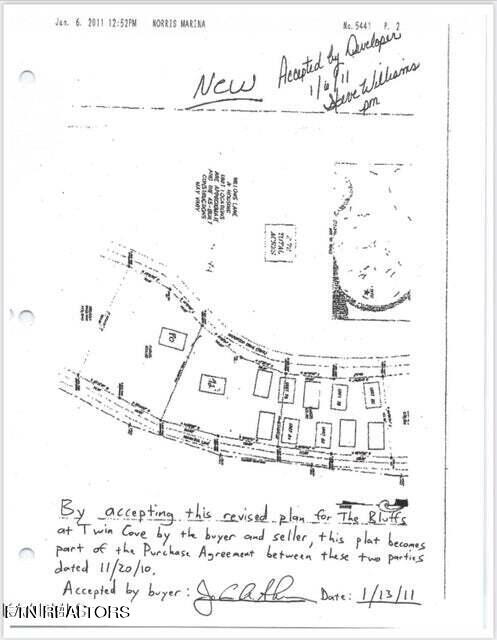 Hiawatha Lane Property Photo 3