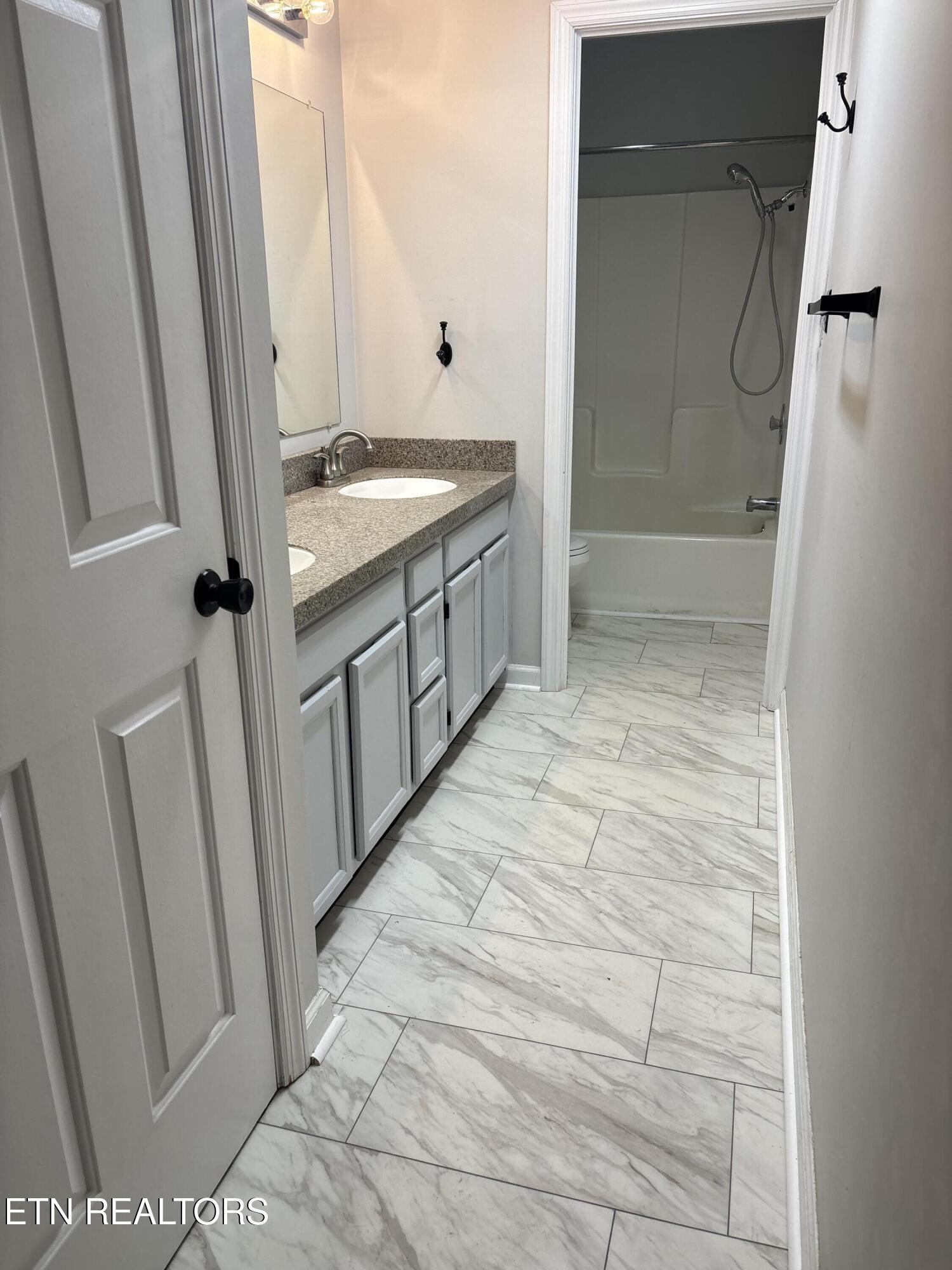 10452 Laura Lee Lane Property Photo 34