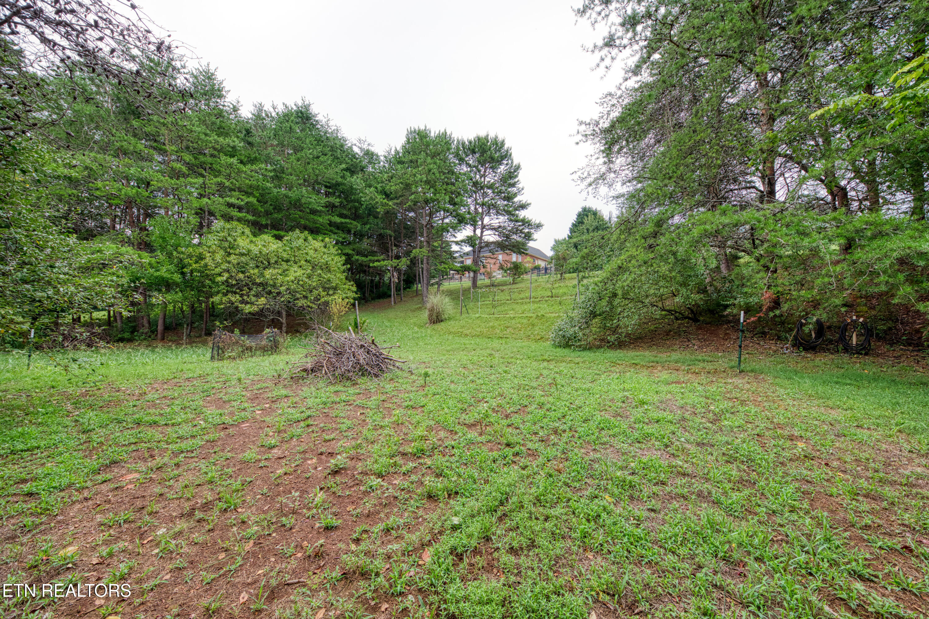 156 Glen Mar Drive Property Photo 1