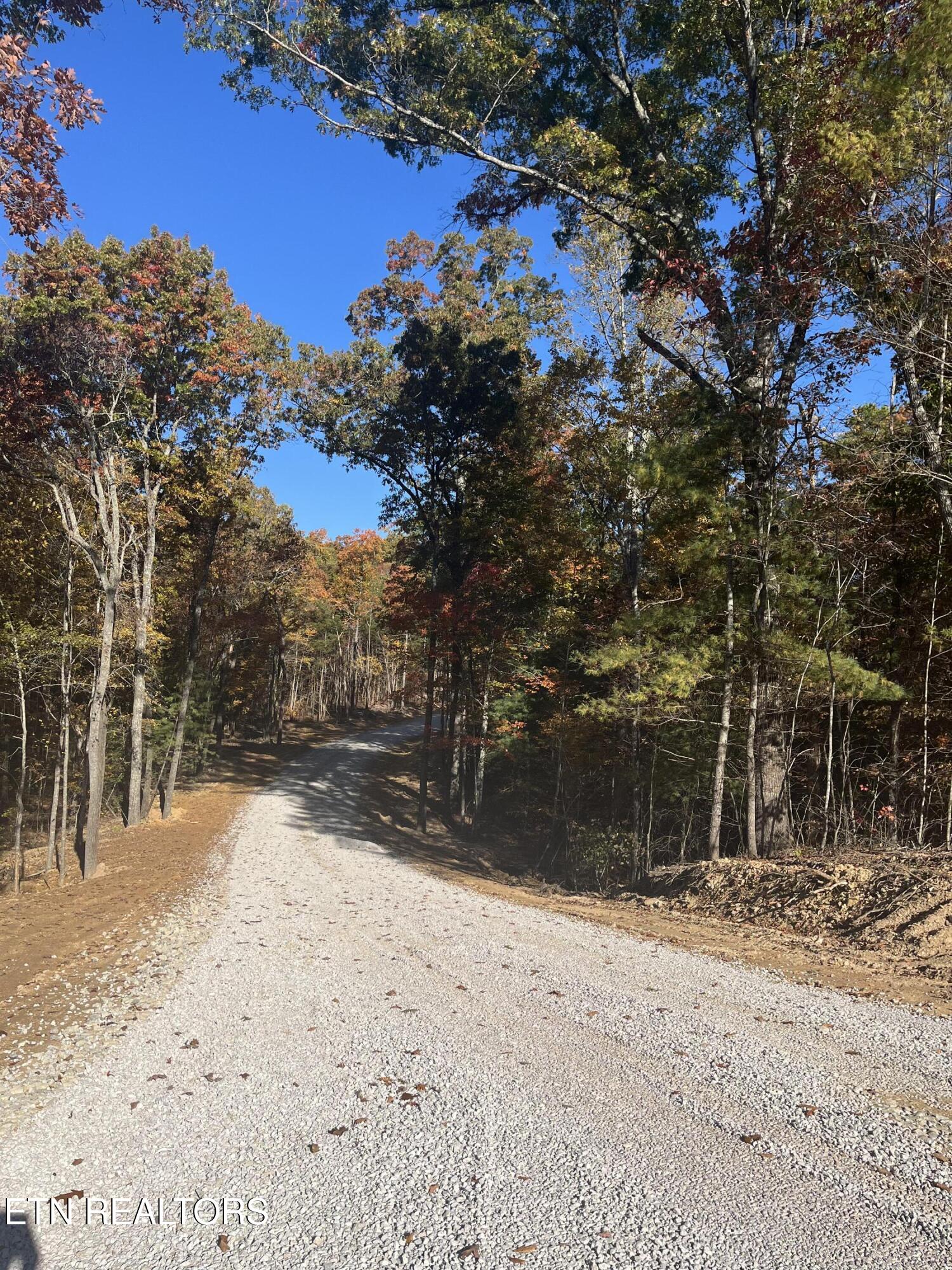 101 Cherokee Path Property Photo 8