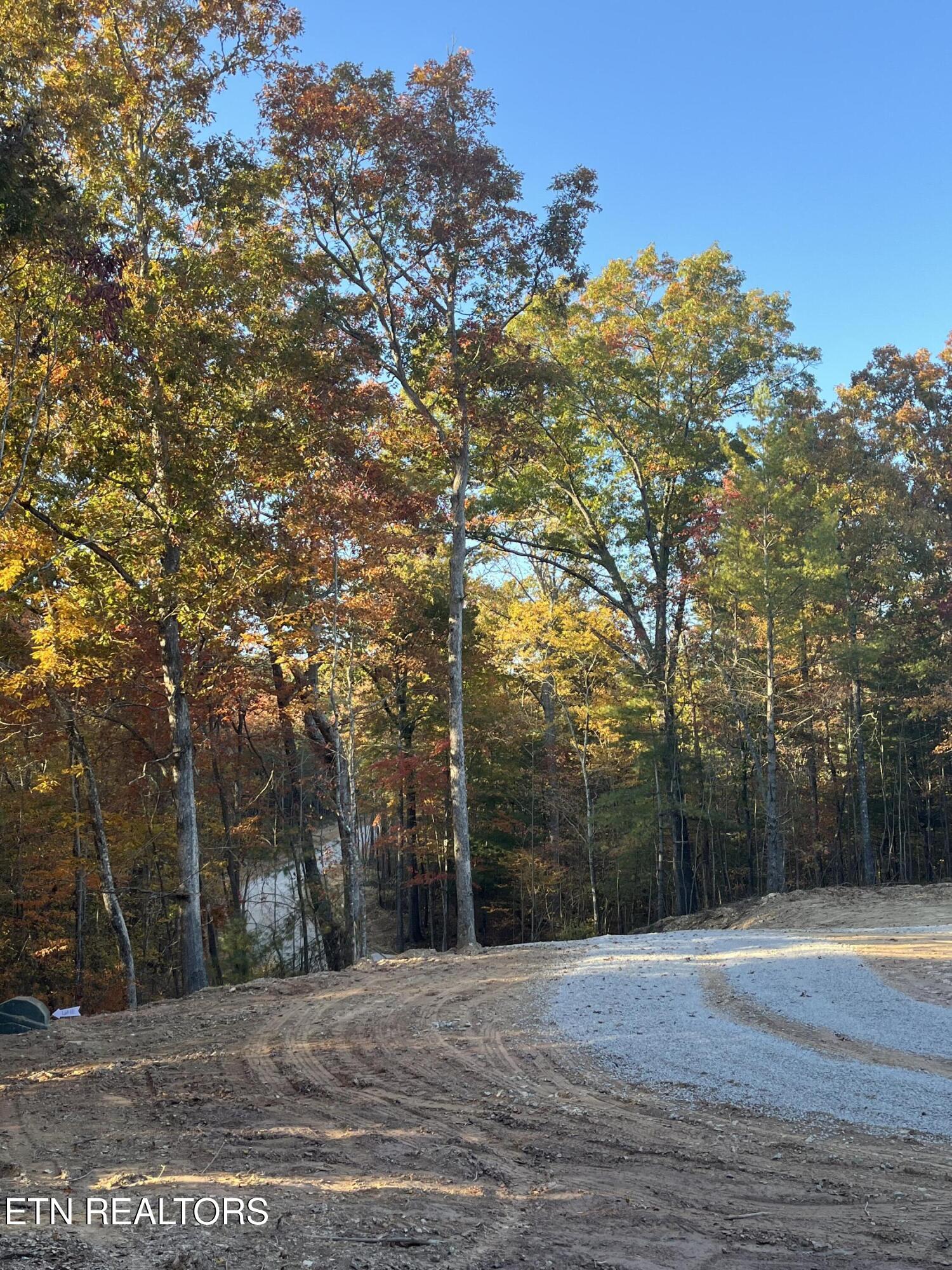 101 Cherokee Path Property Photo 27