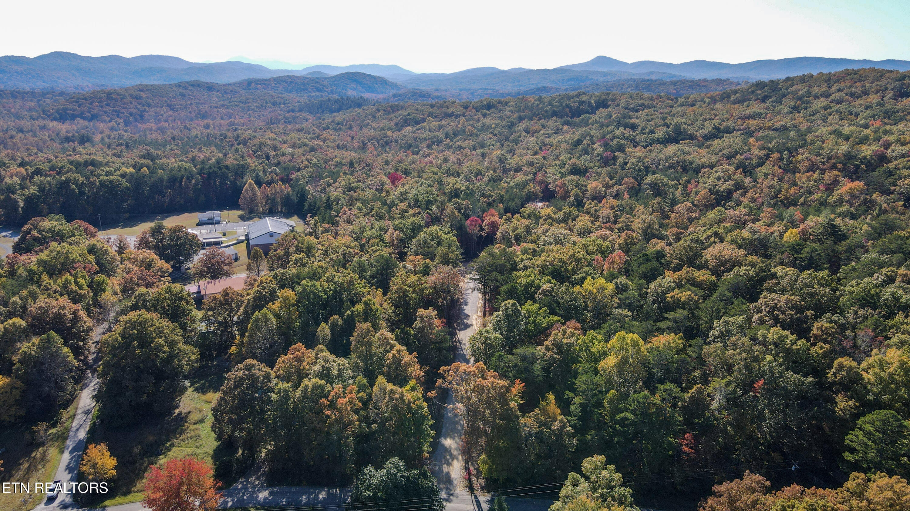 102 Cherokee Path Property Photo 35