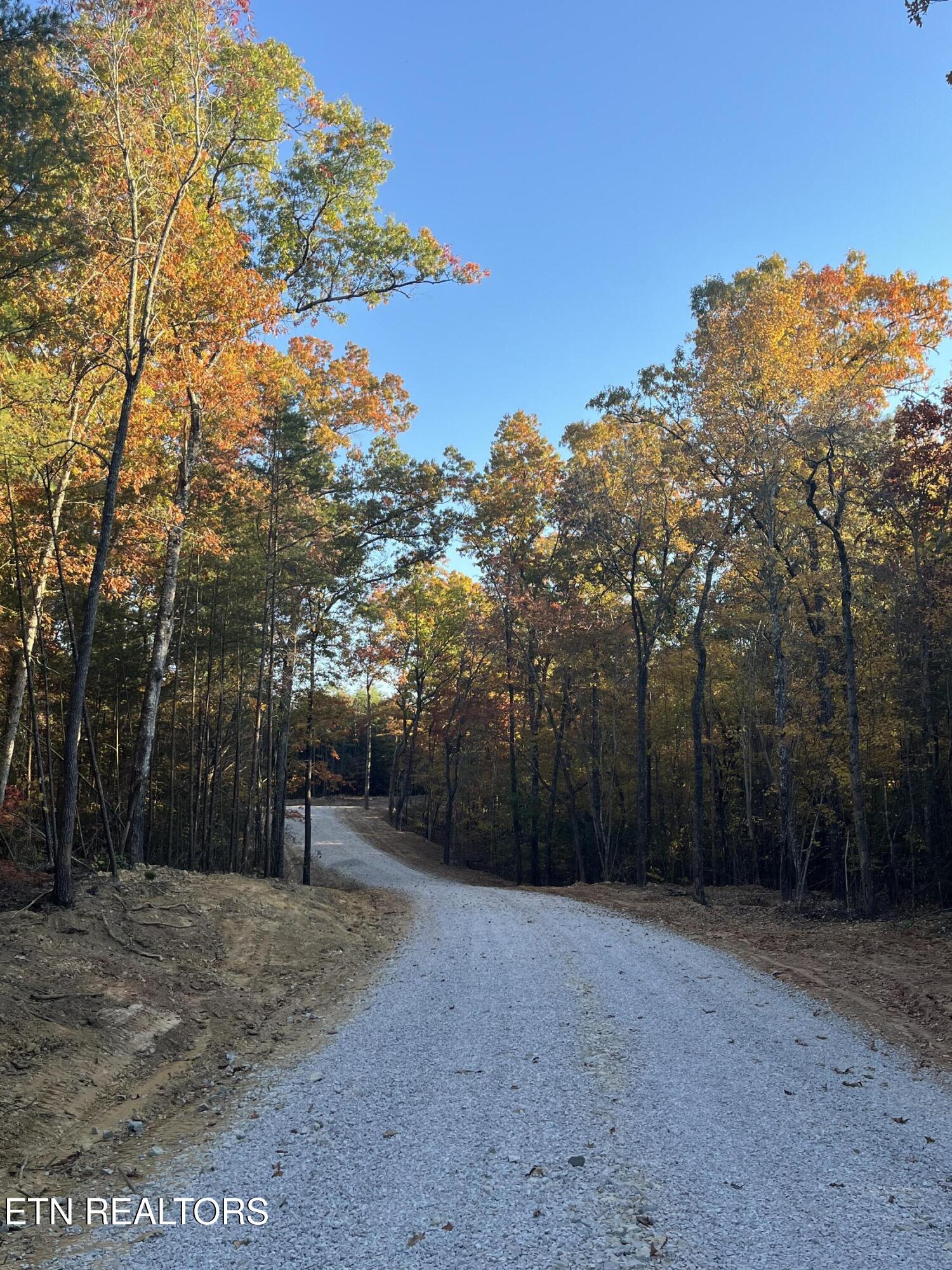 107 Cherokee Path Property Photo 25