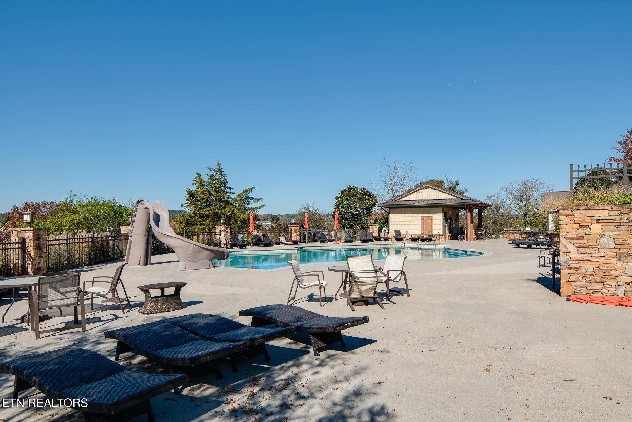 1587 Eagle Point Drive Property Photo 9