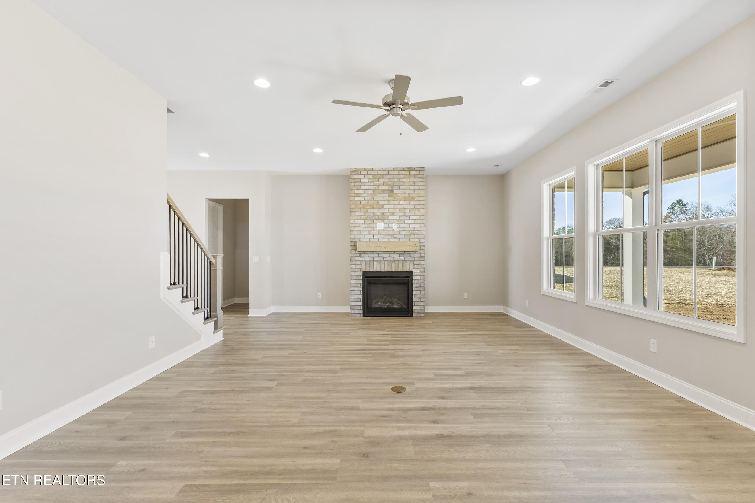 385 Poppy Place Property Photo 15
