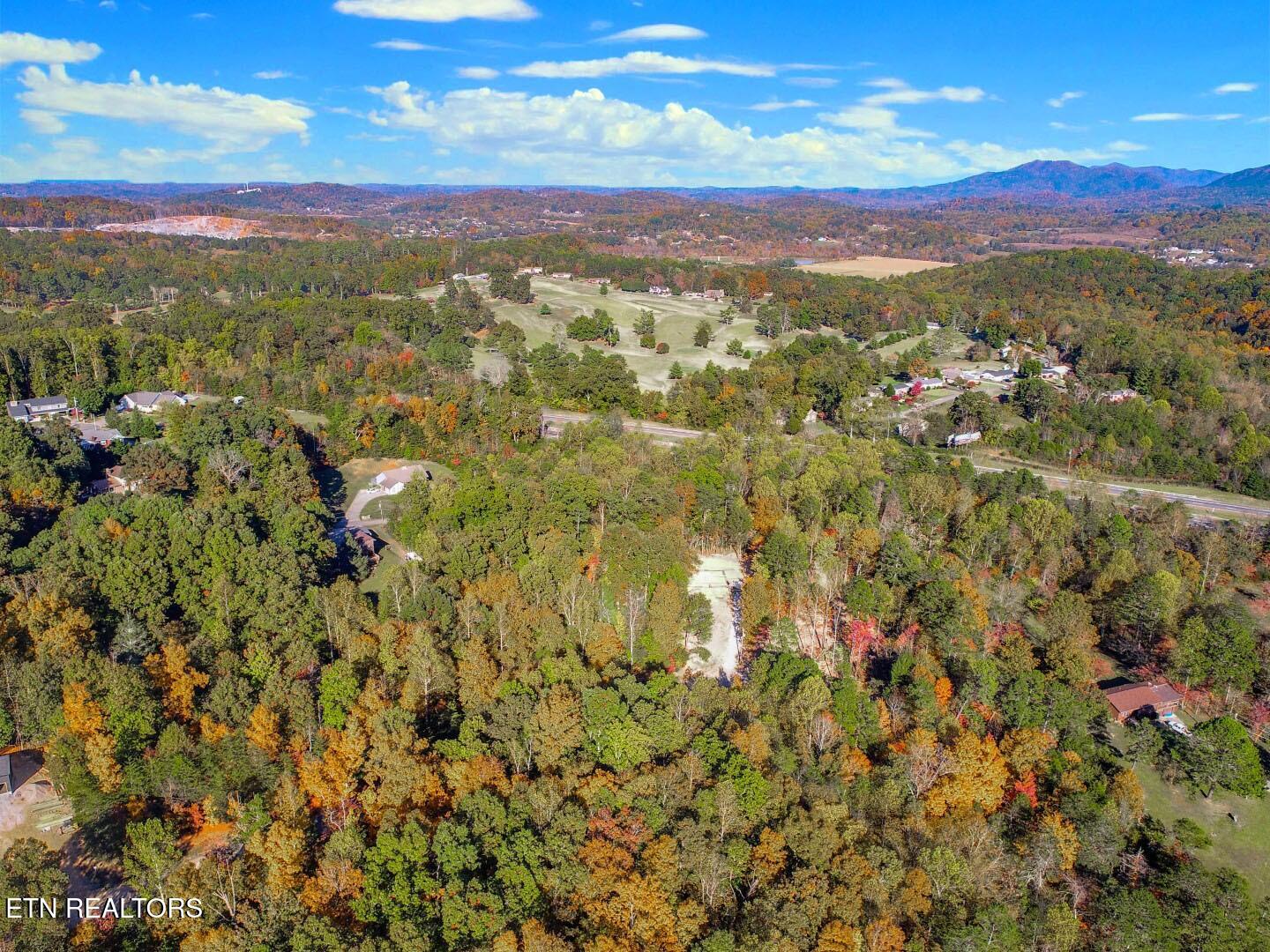 1409&1405 Timber Trail Property Photo 8