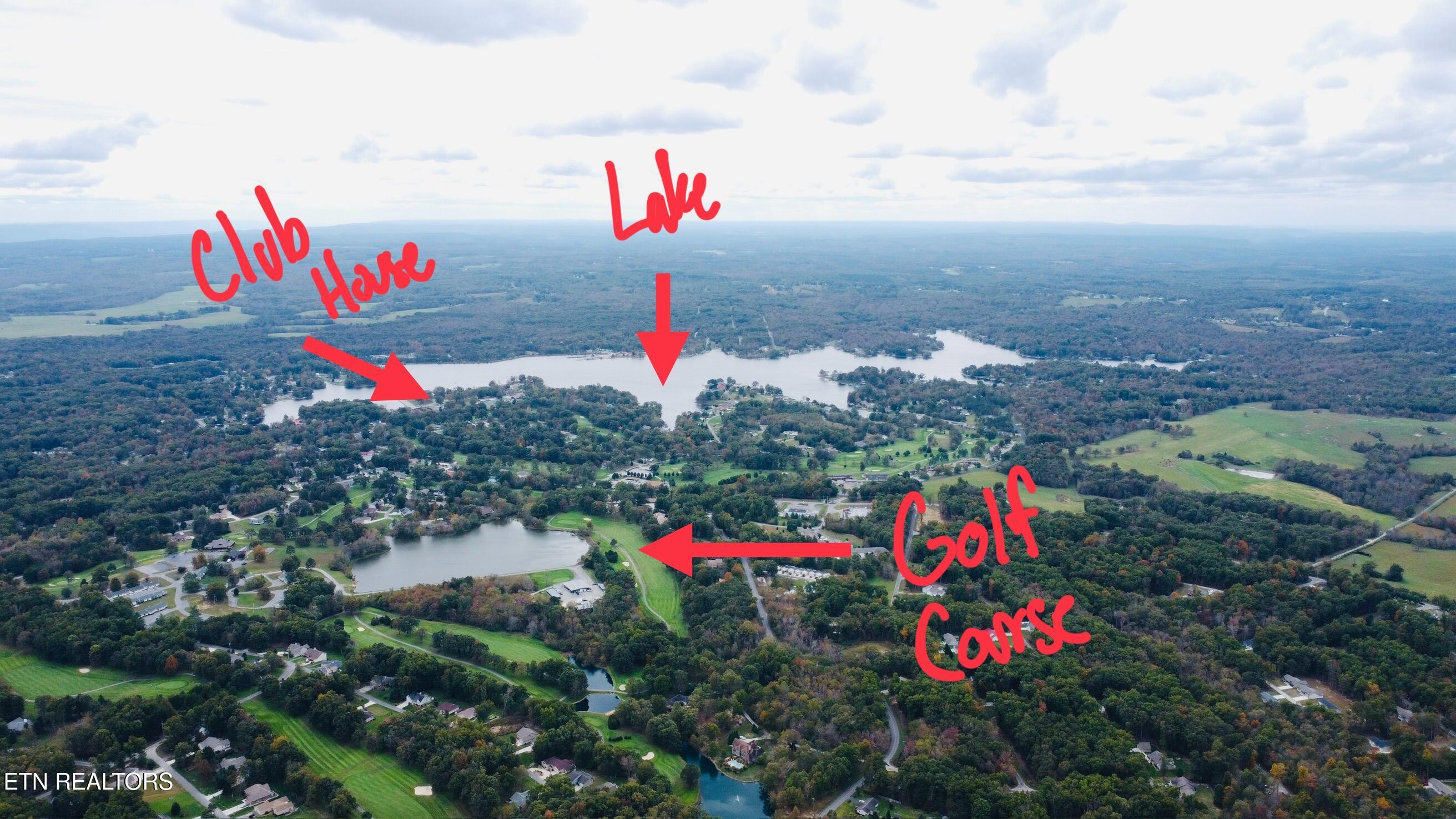 100 Ola Circle Property Photo 4