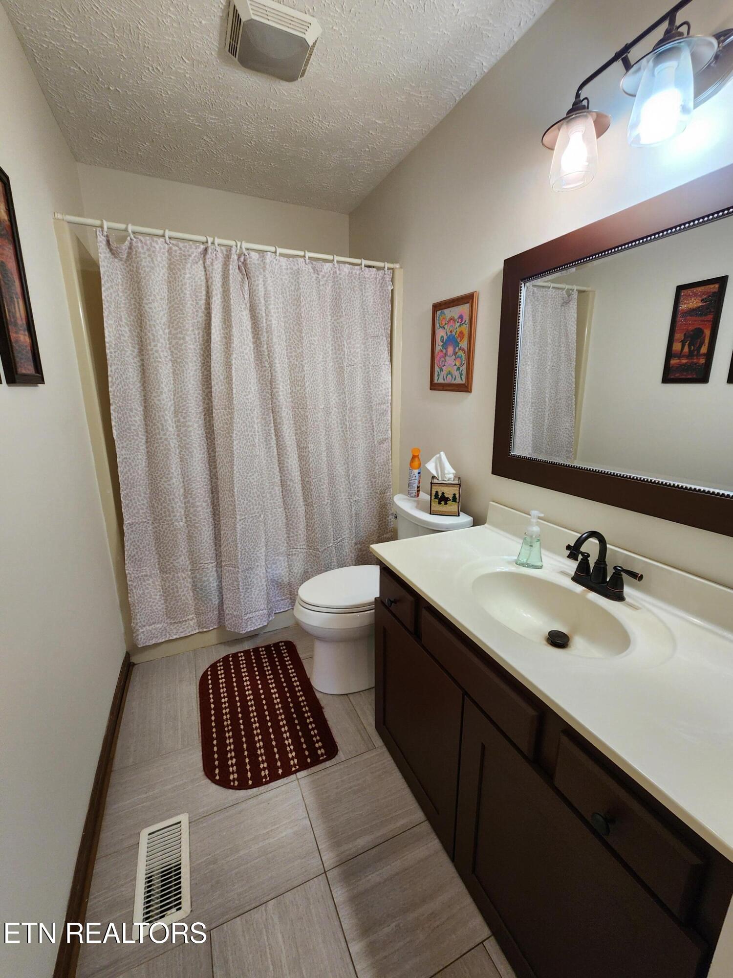 1023 S Dogwood Drive Property Photo 15