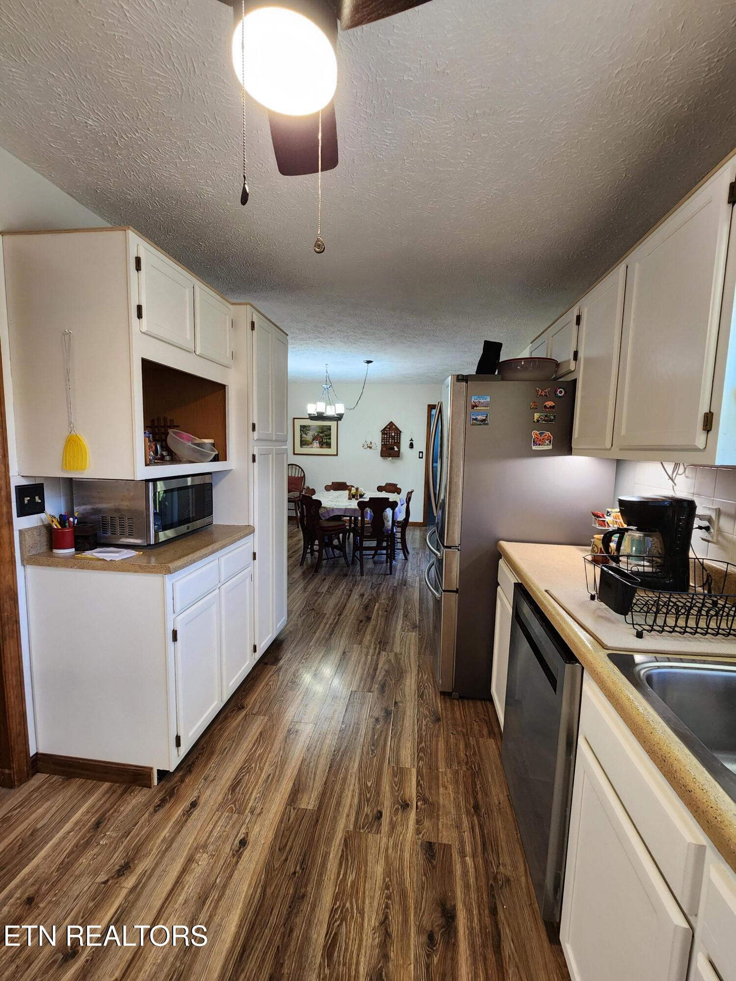 1023 S Dogwood Drive Property Photo 19