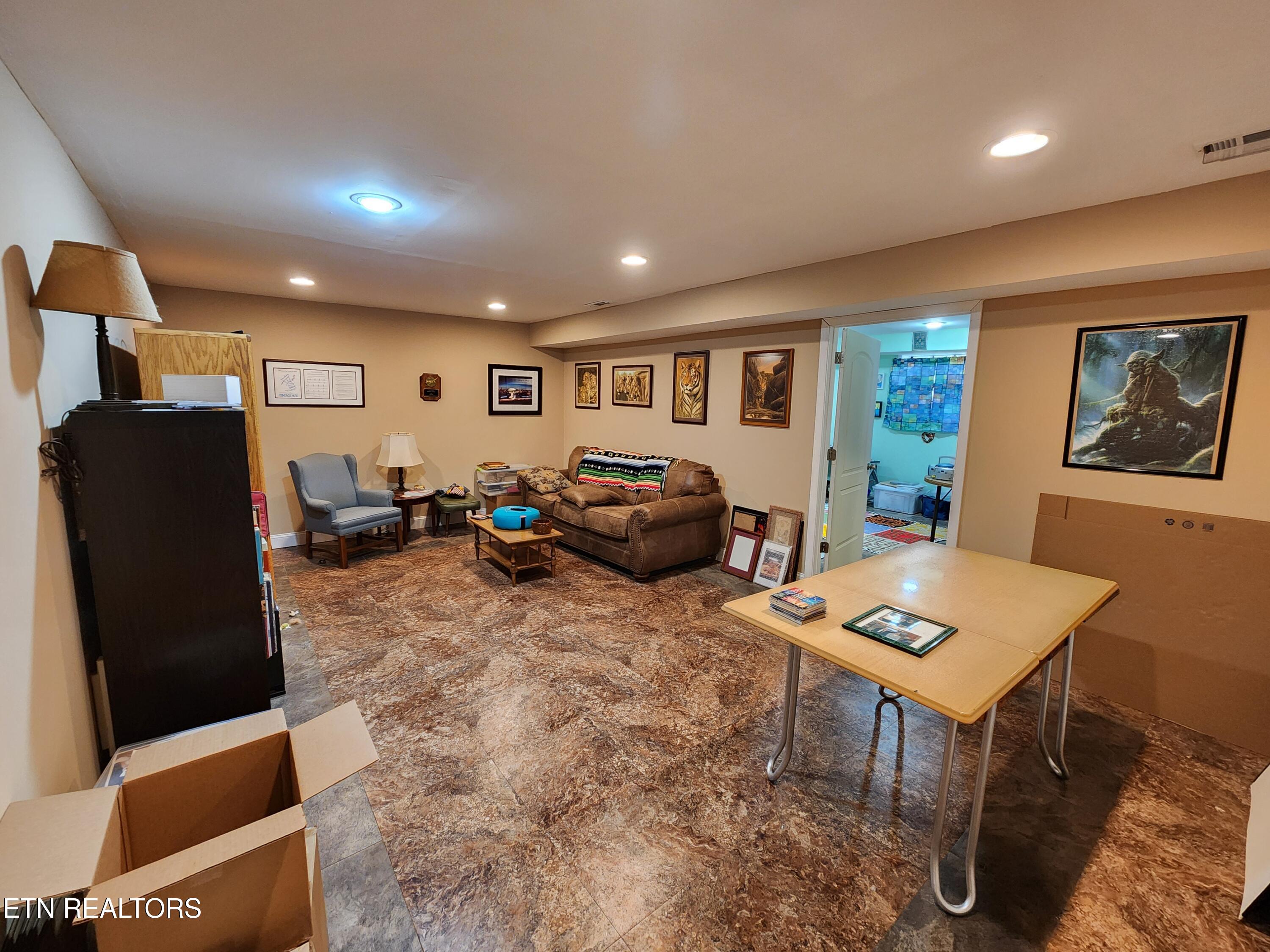 1023 S Dogwood Drive Property Photo 34