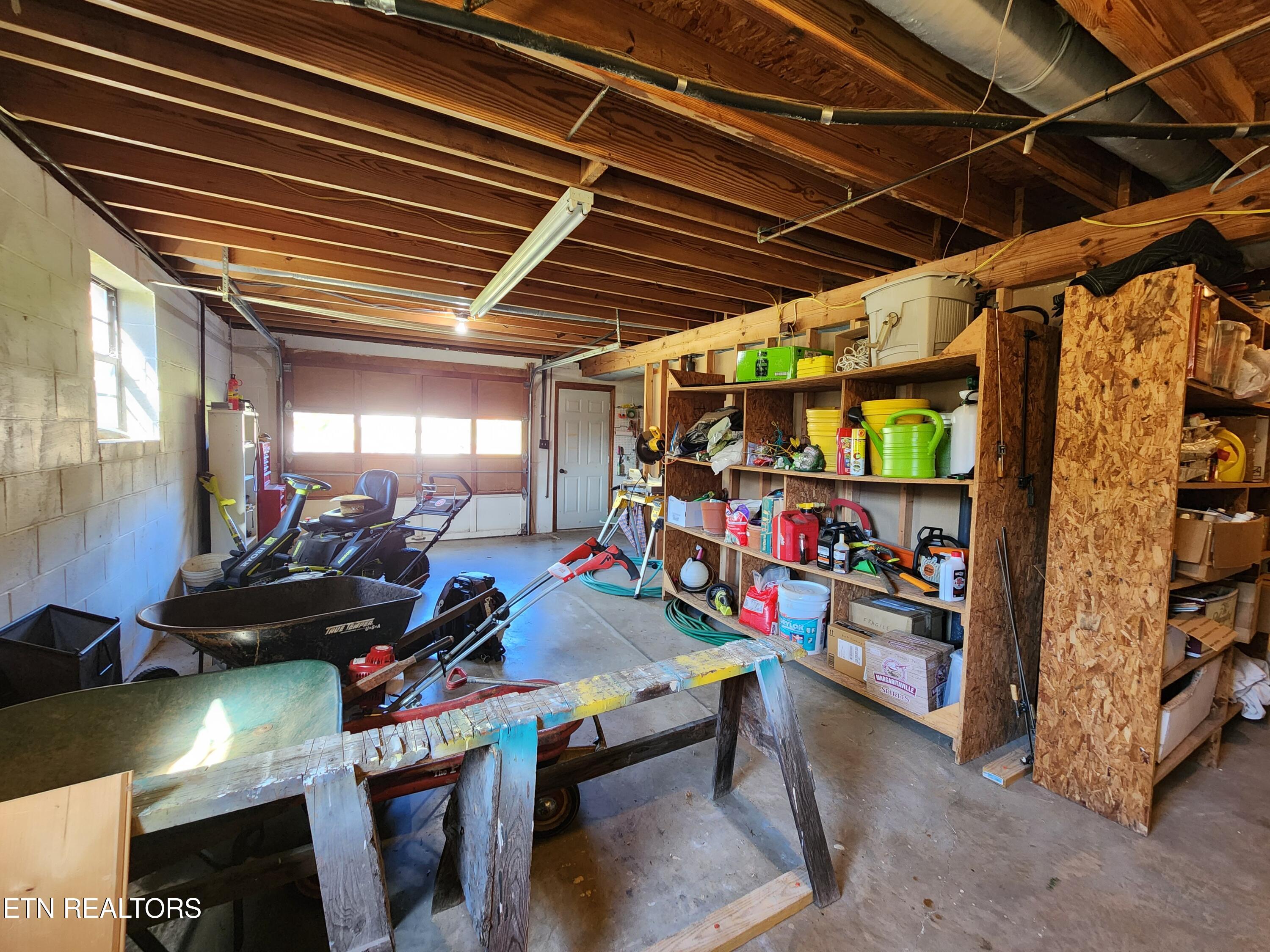 1023 S Dogwood Drive Property Photo 38