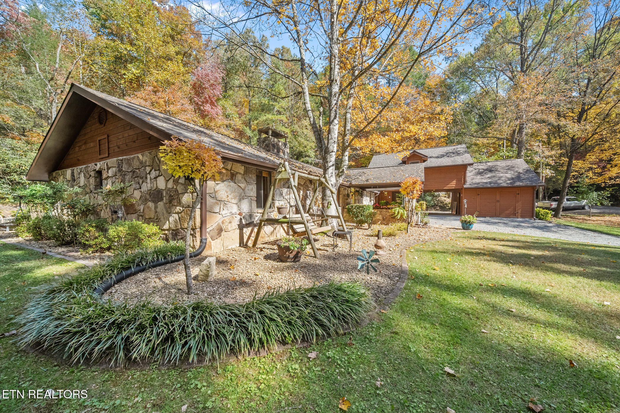 217 Seaton Drive Property Photo 34