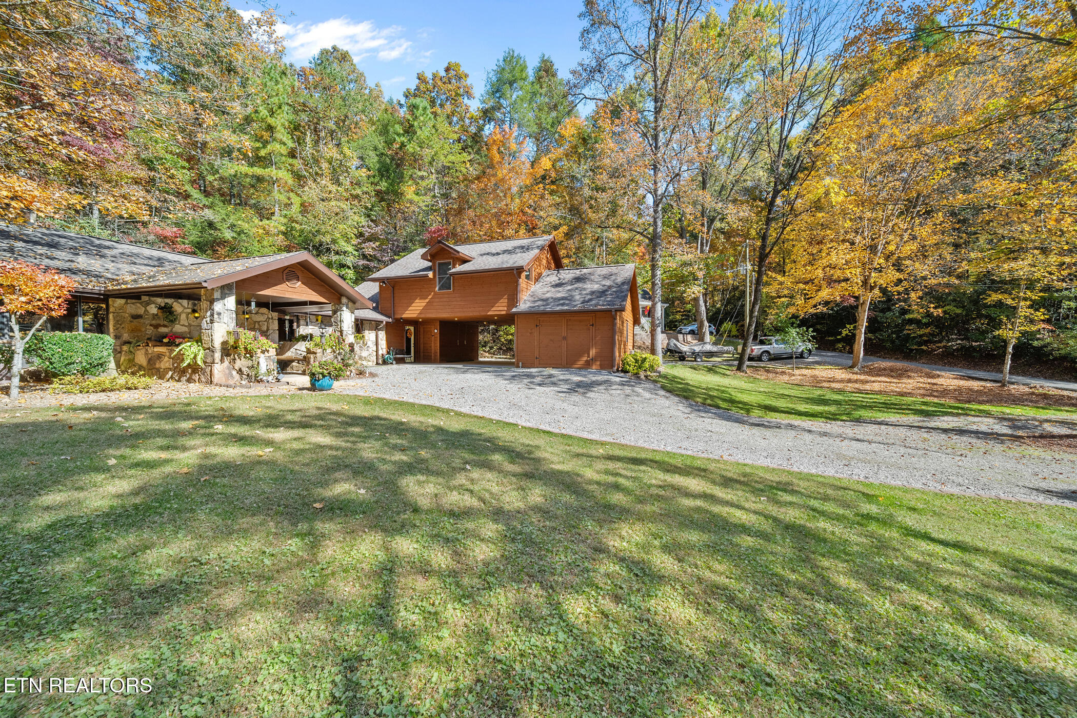 217 Seaton Drive Property Photo 39