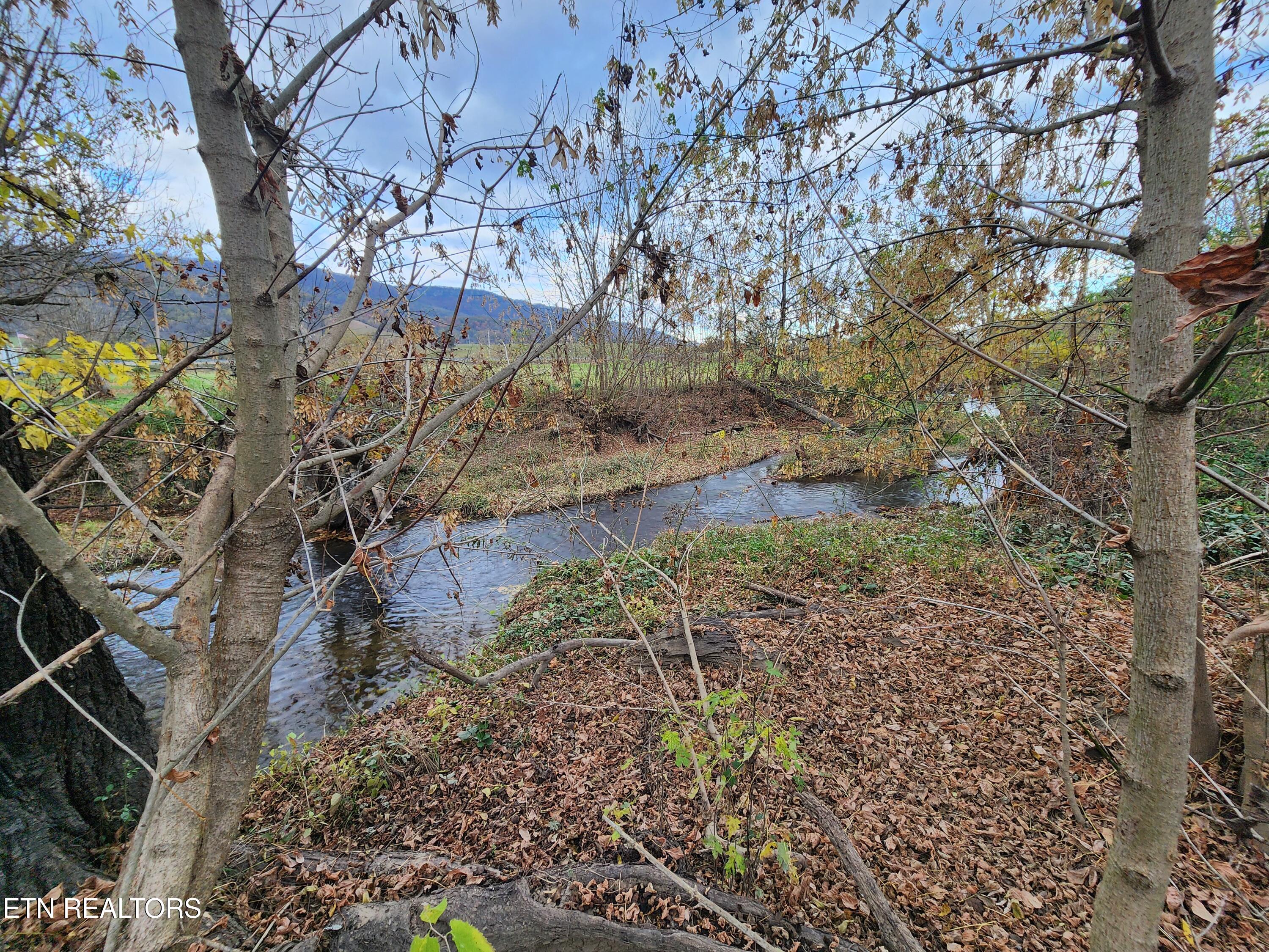 Indian Creek Rd Property Photo 16