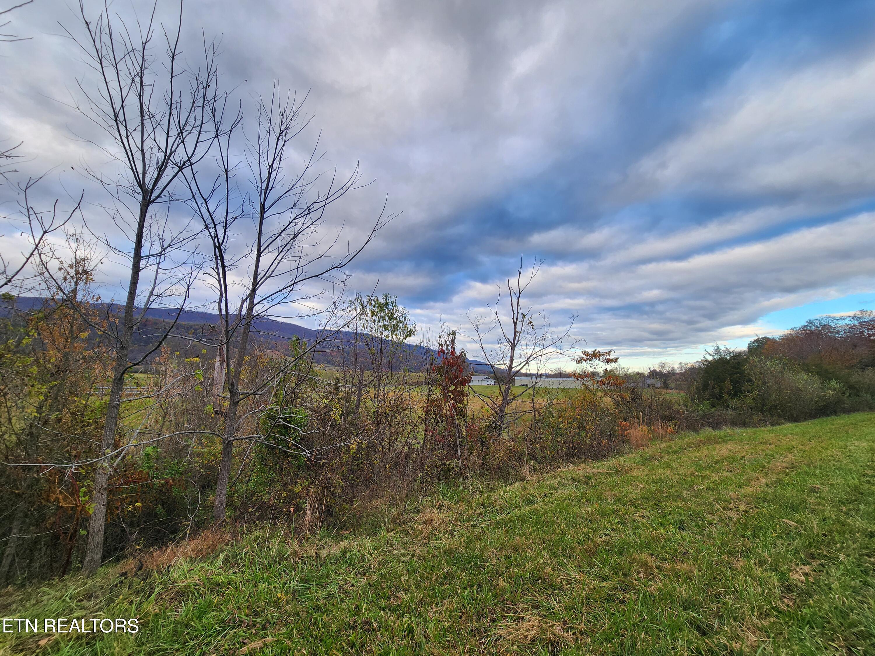 Indian Creek Rd Property Photo 20