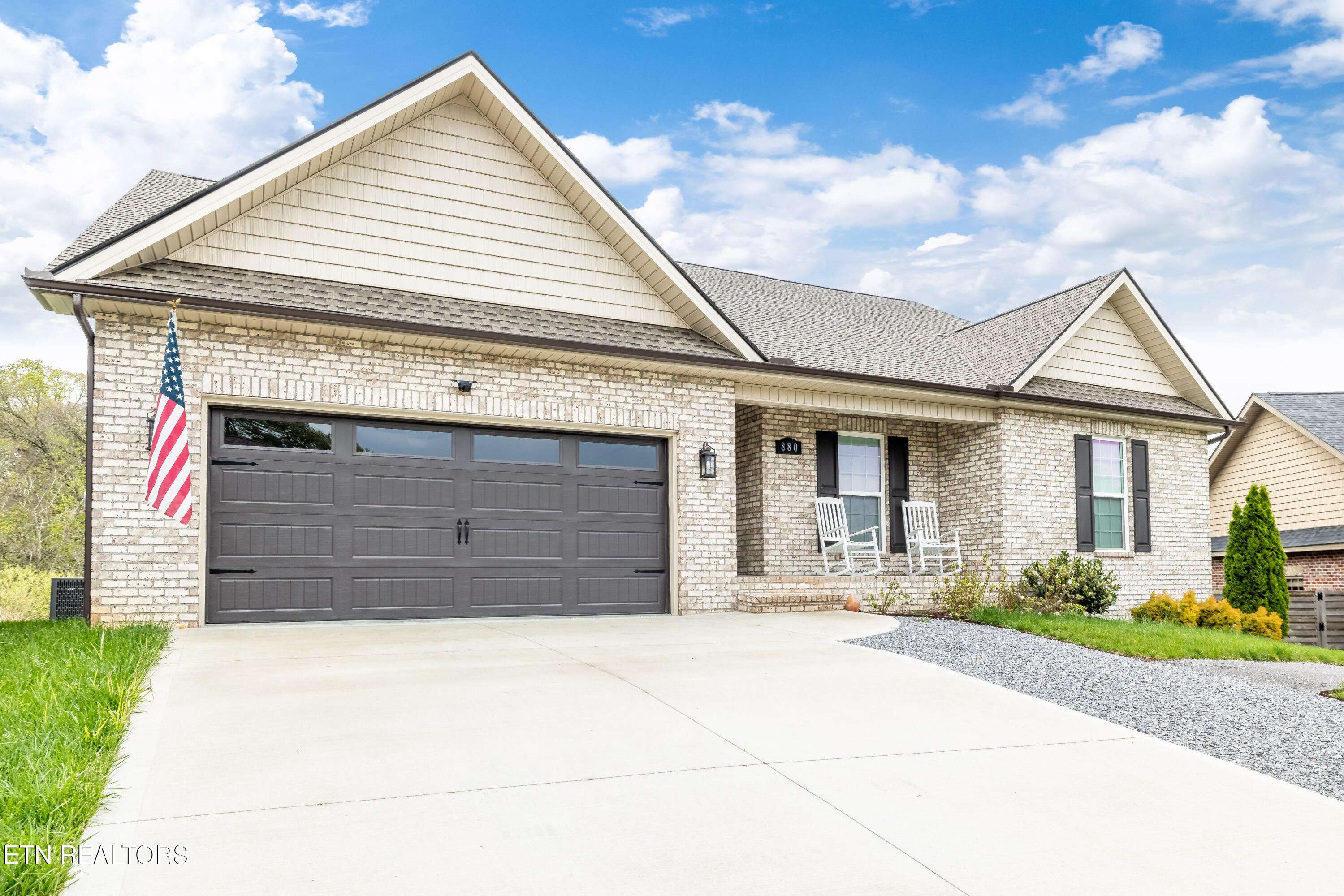 Bellas Landing Real Estate Listings Main Image