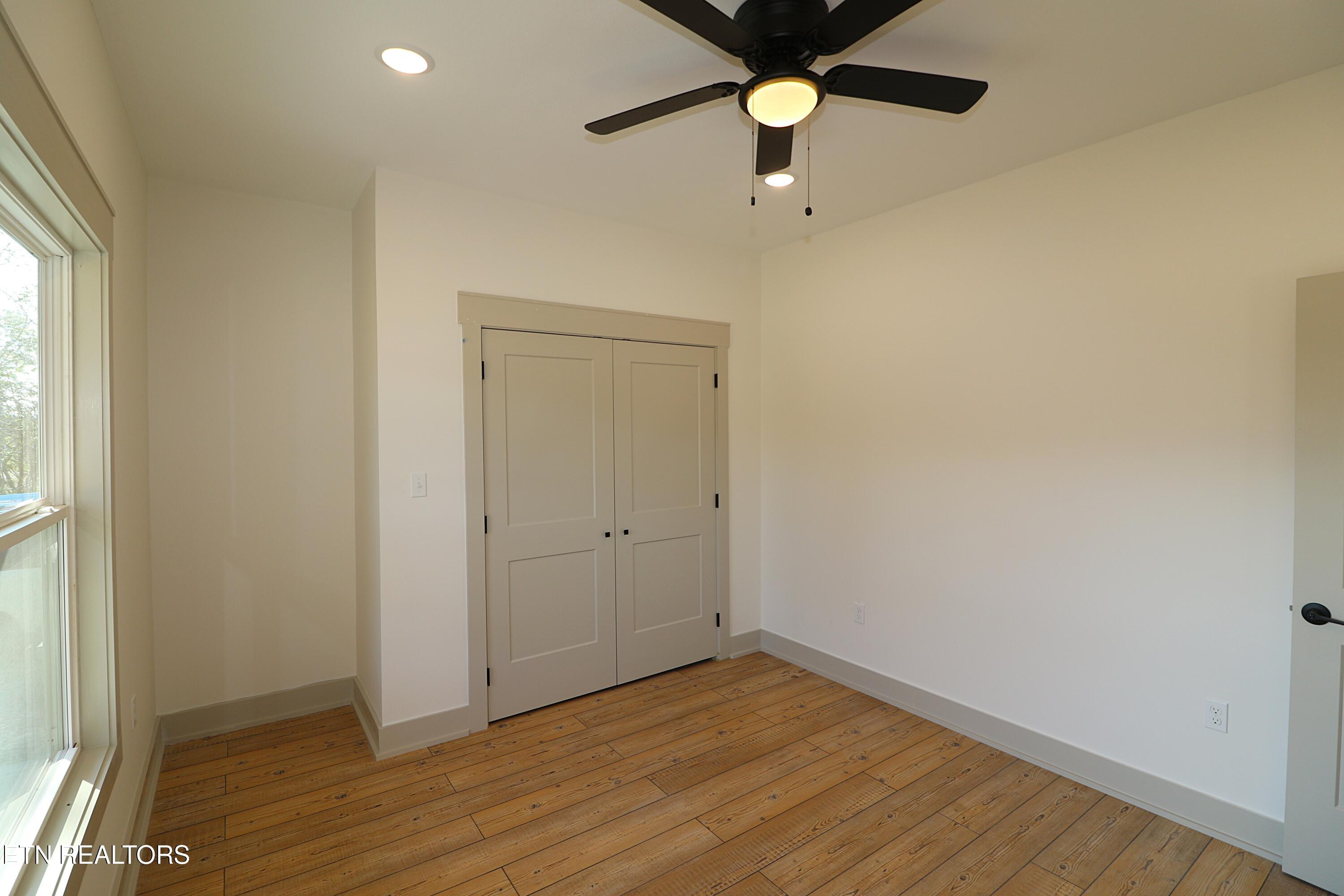 400 Galloway Drive Property Photo 18