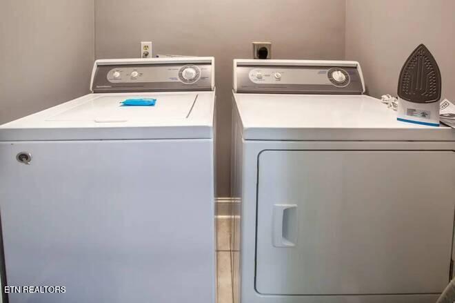 4907 Angie Way Property Photo 14