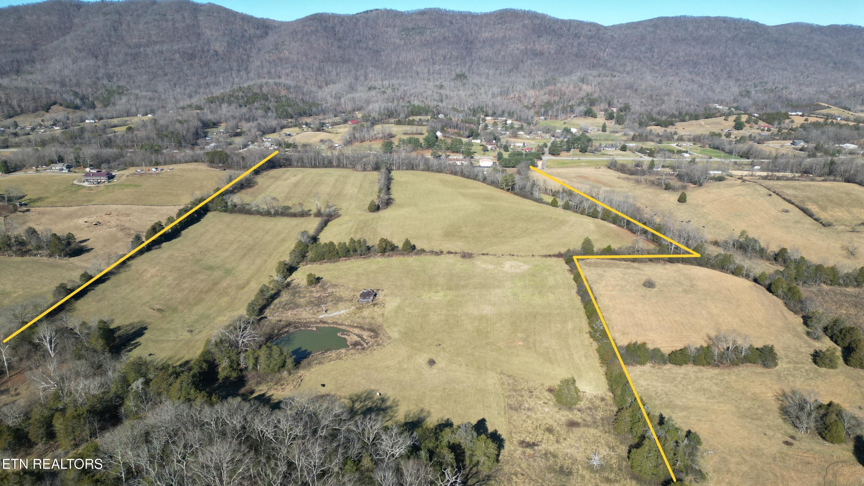 2451 Old Hwy 63 Property Photo 1