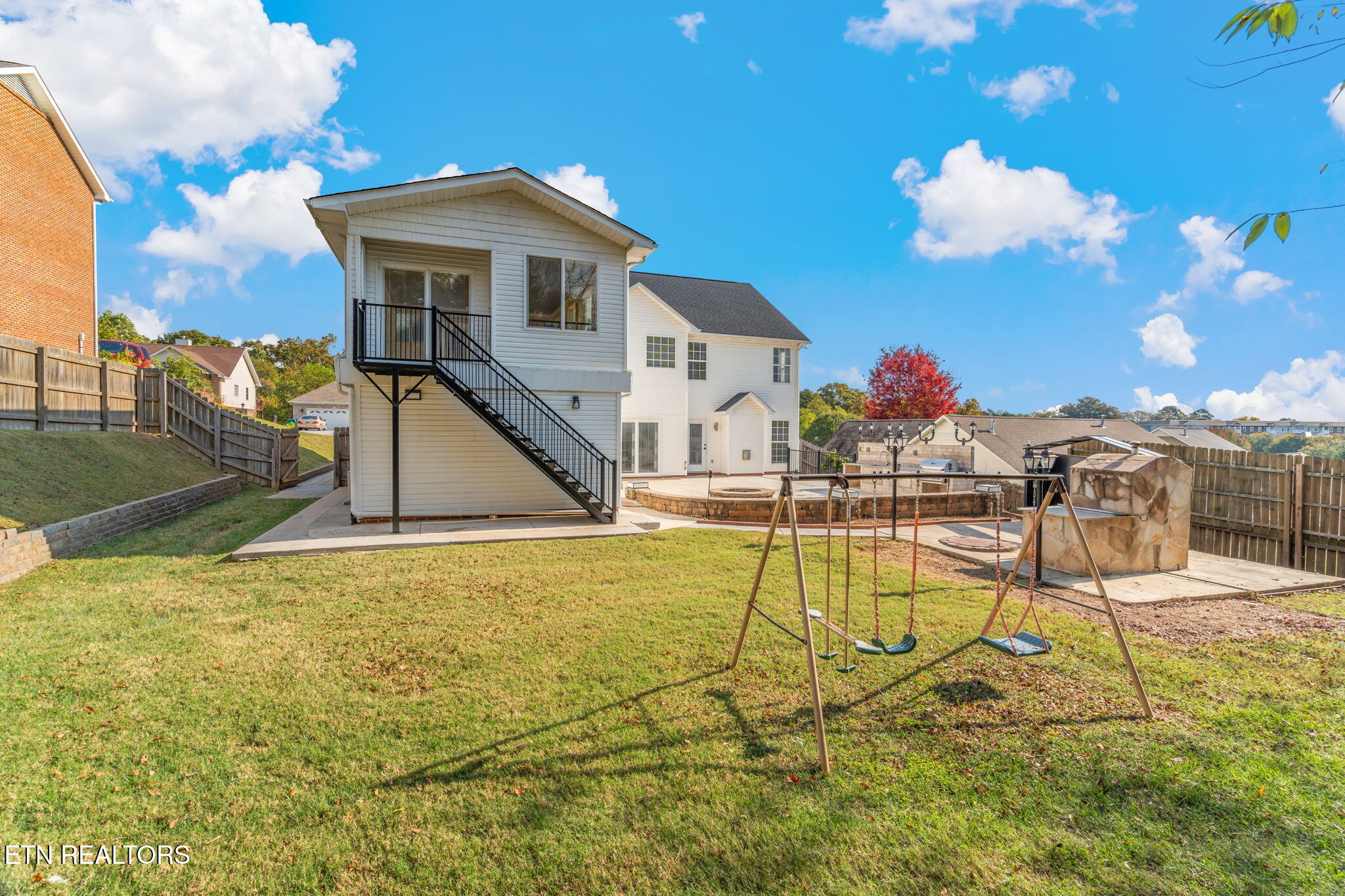 1843 Falling Waters Rd Property Photo 39