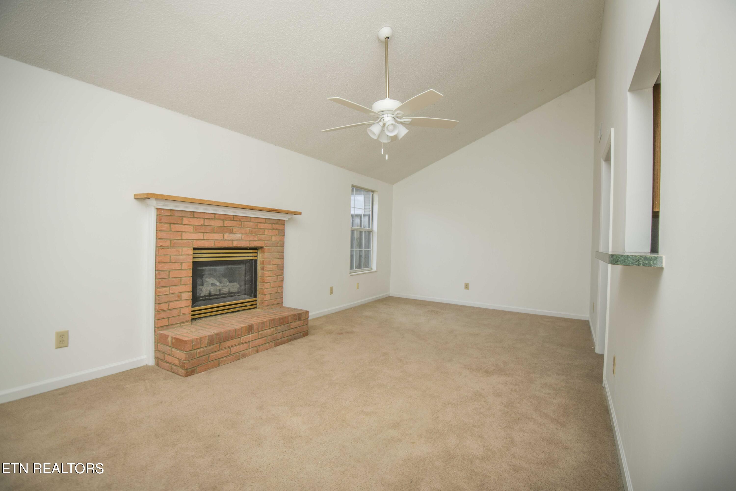 8014 Fenton Way Property Photo 6