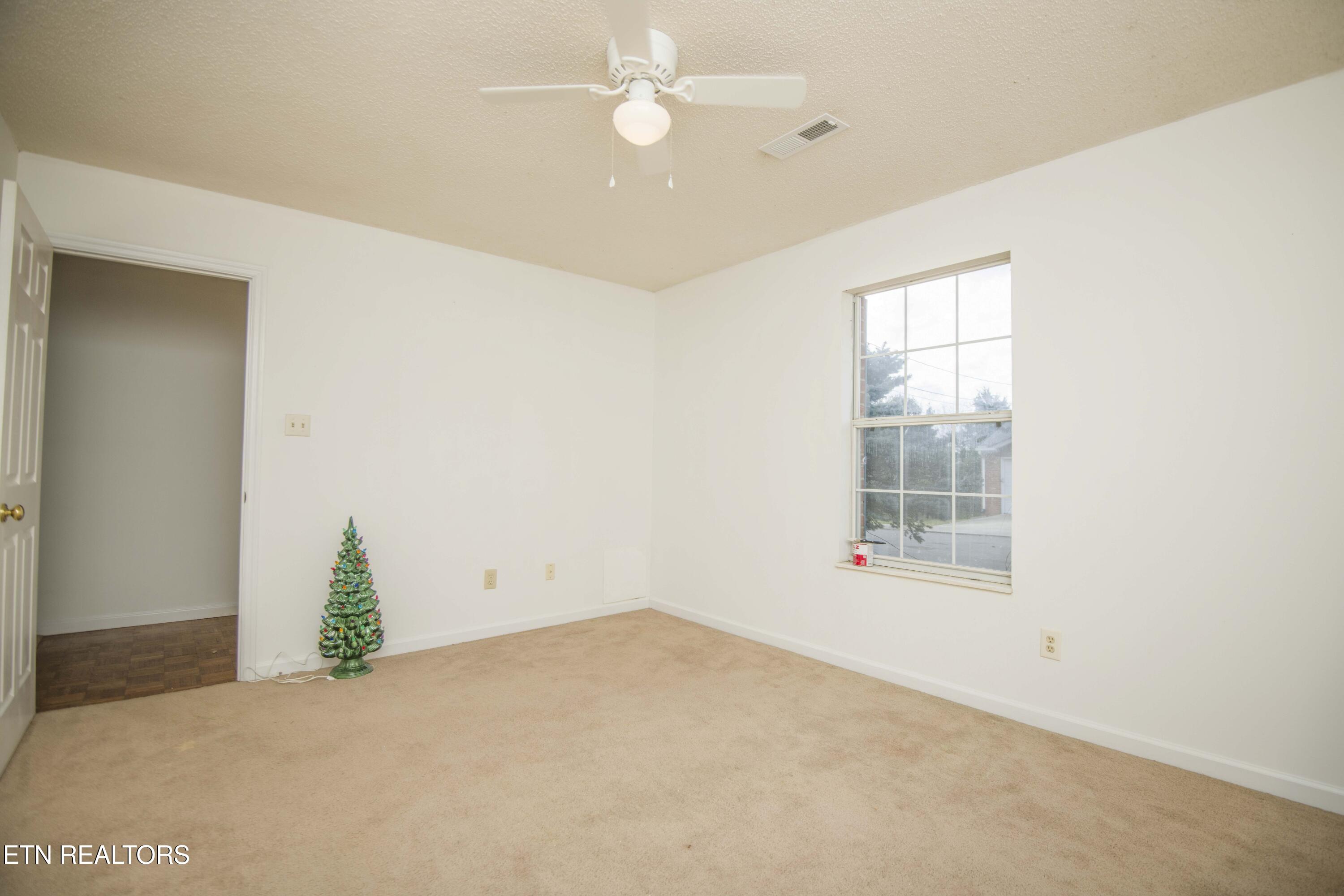 8014 Fenton Way Property Photo 7