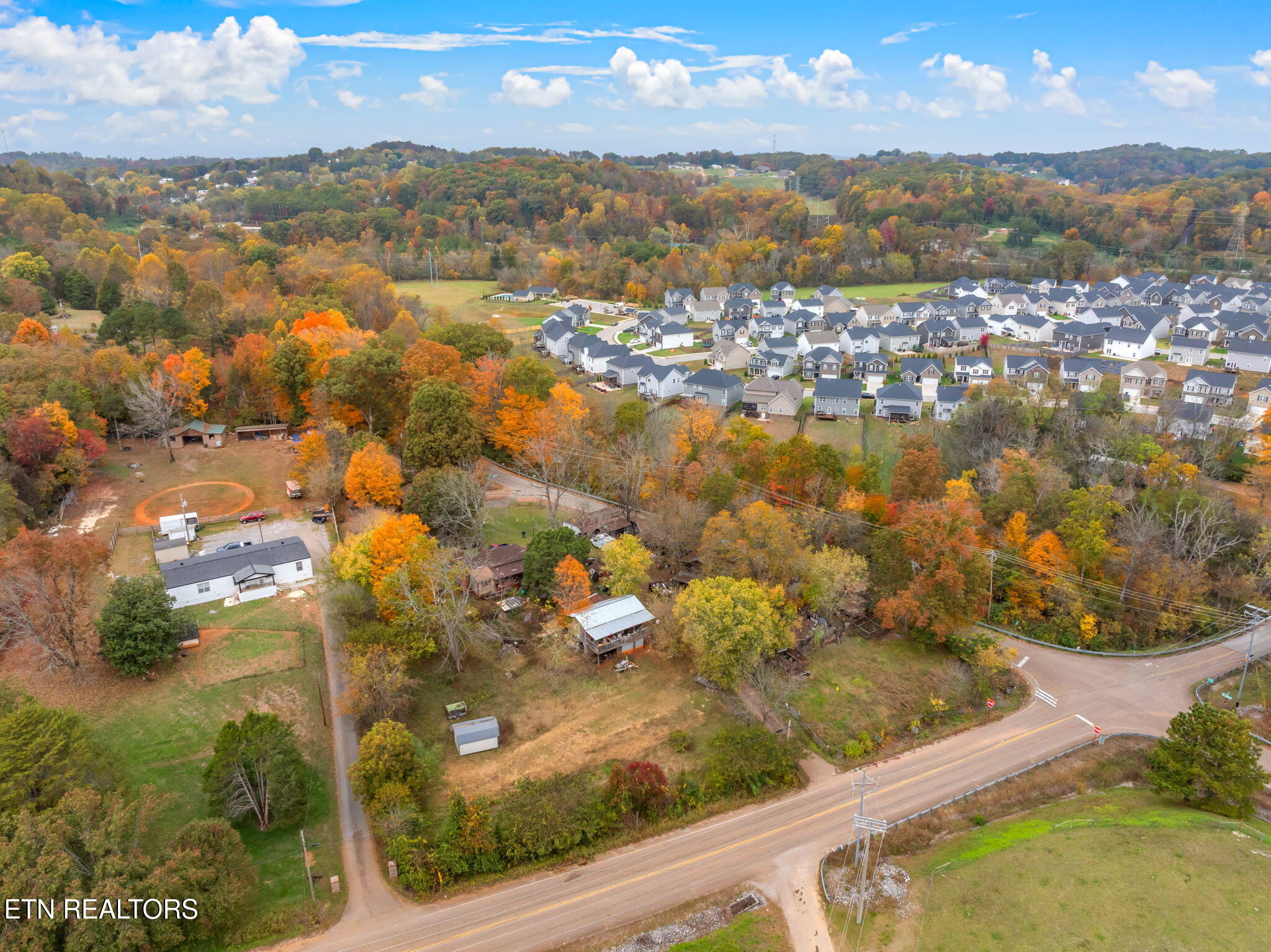 3175 Byington Solway Rd Property Photo 7