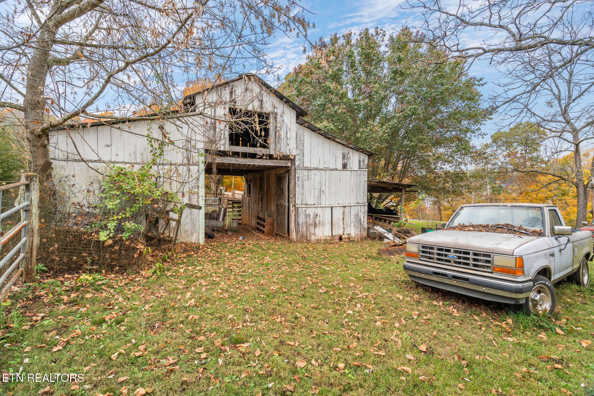 3175 Byington Solway Rd Property Photo 17