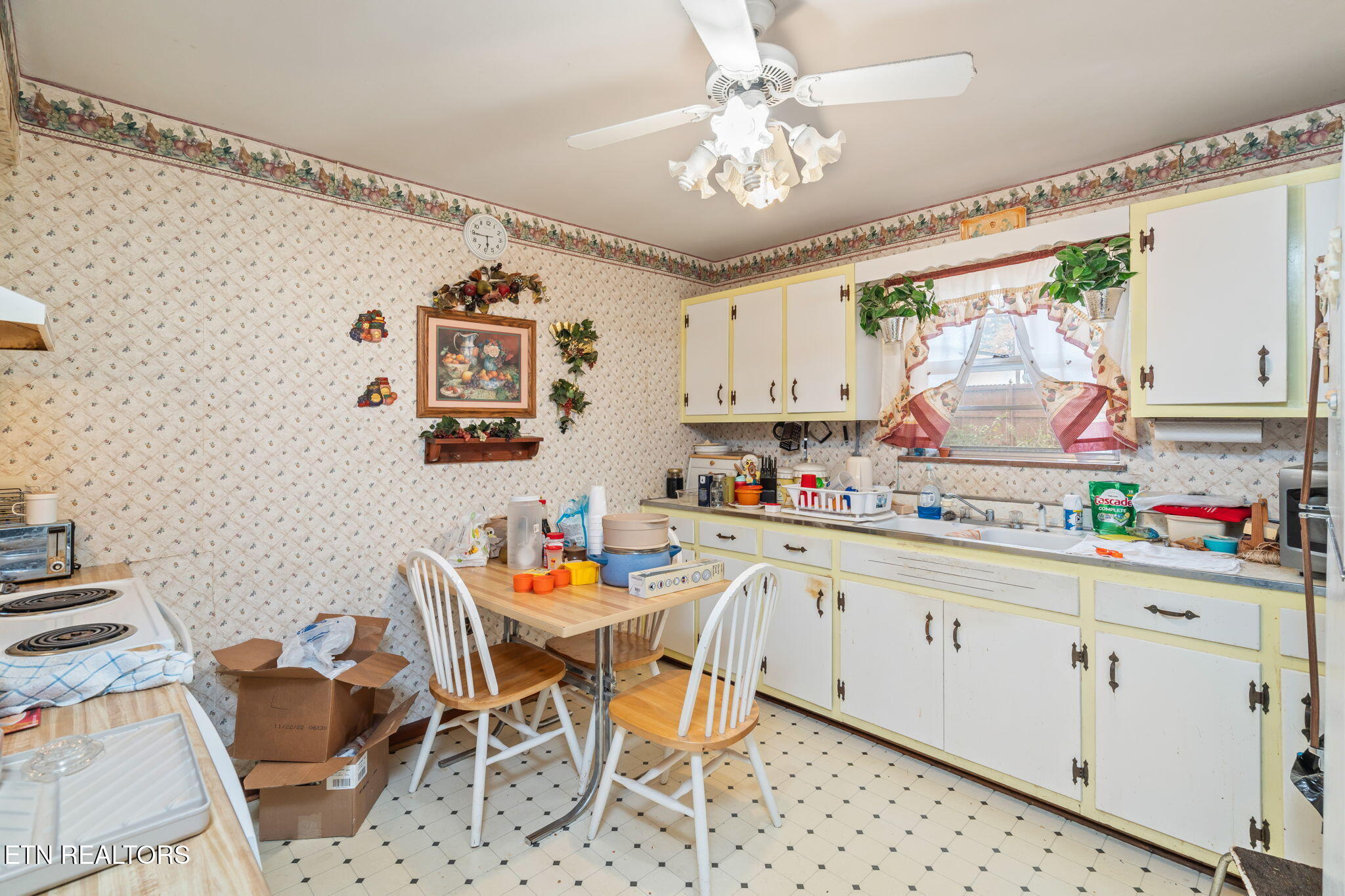 3175 Byington Solway Rd Property Photo 37
