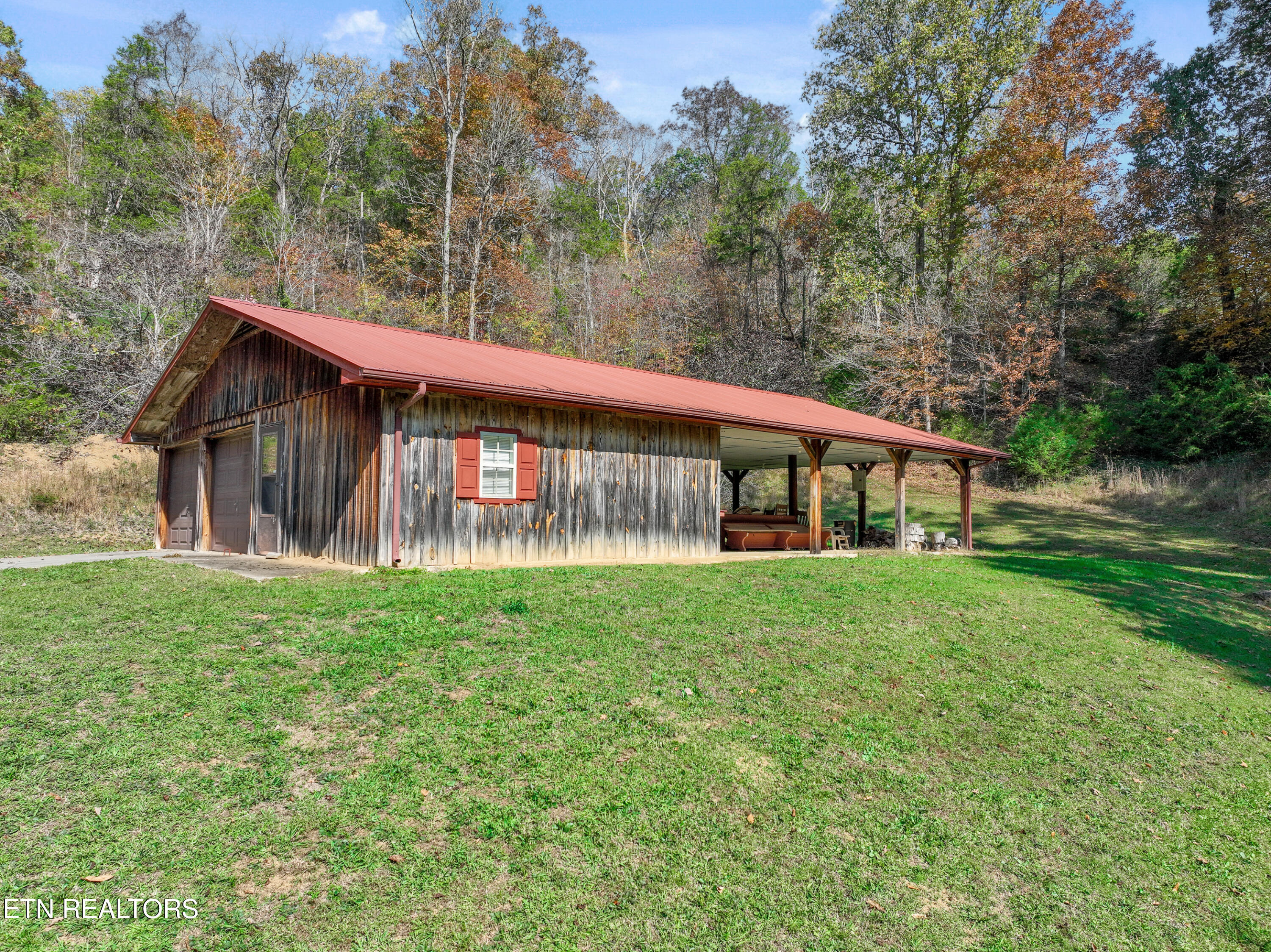 951 Scenic River Rd Property Photo 14