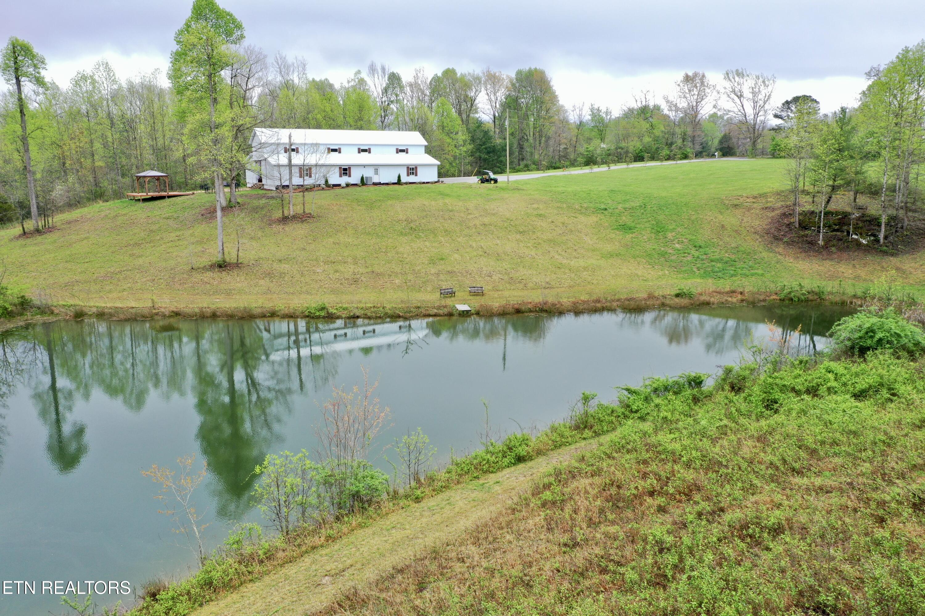 387 Red Williams Rd Property Photo 3