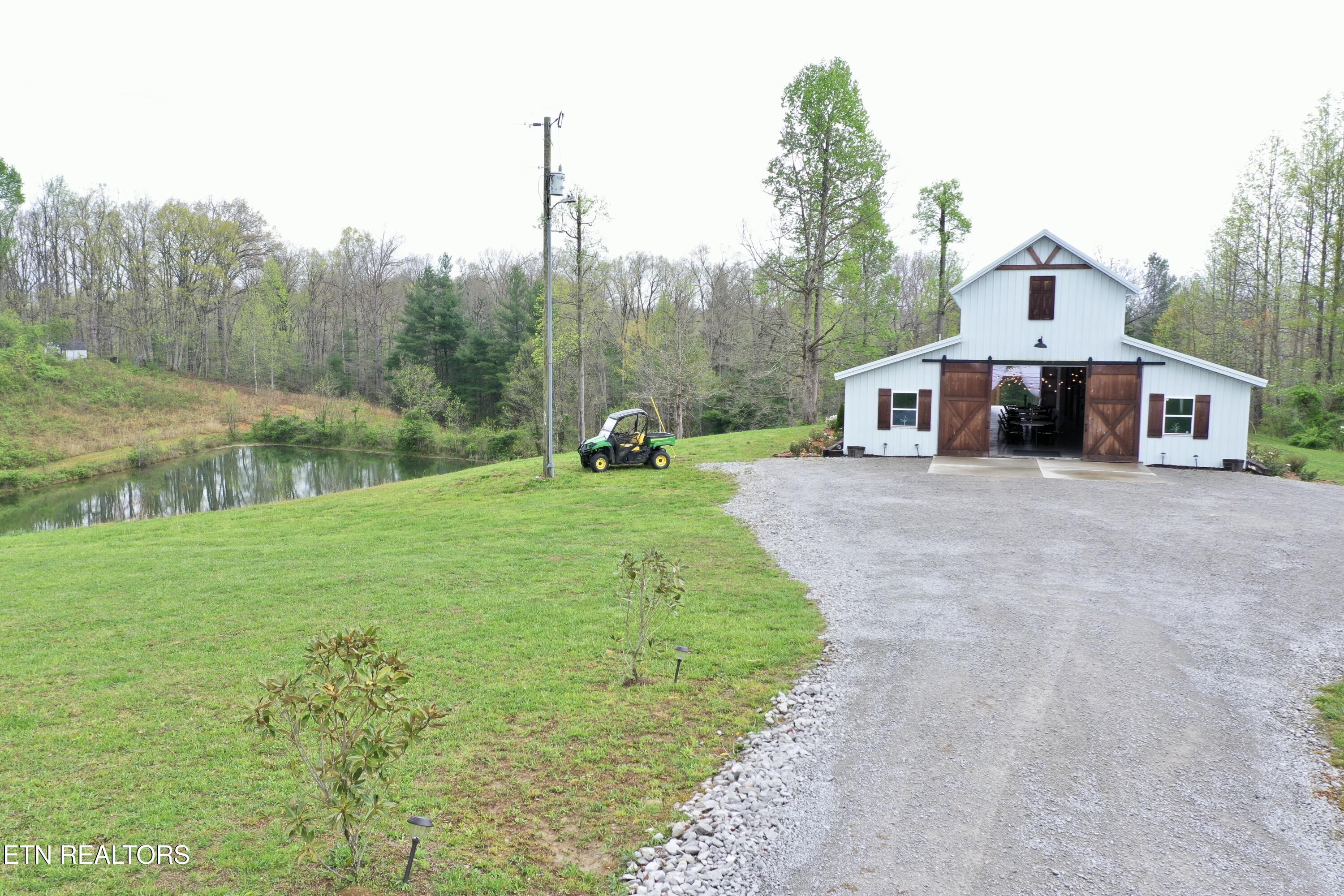 387 Red Williams Rd Property Photo 14