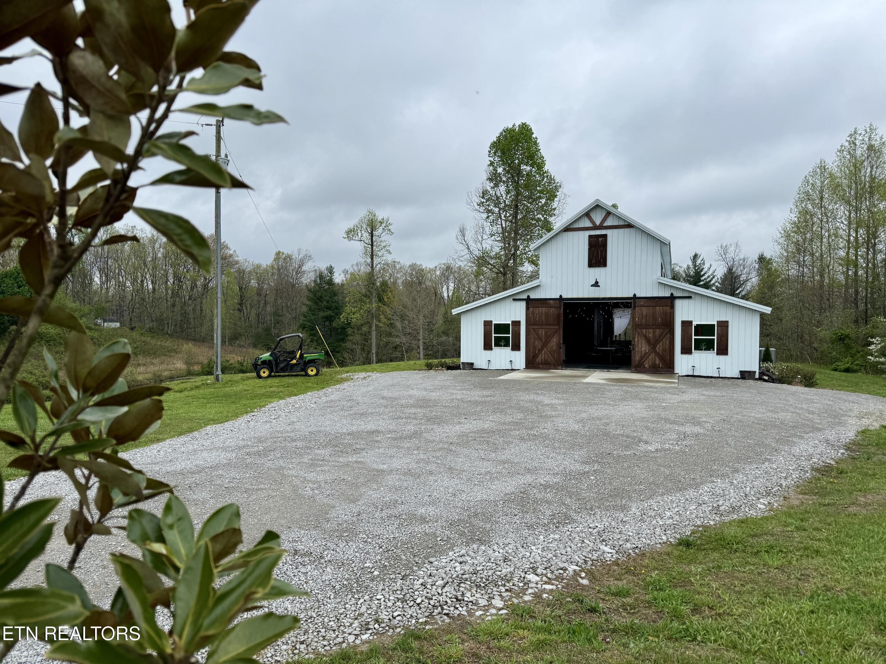 387 Red Williams Rd Property Photo 28