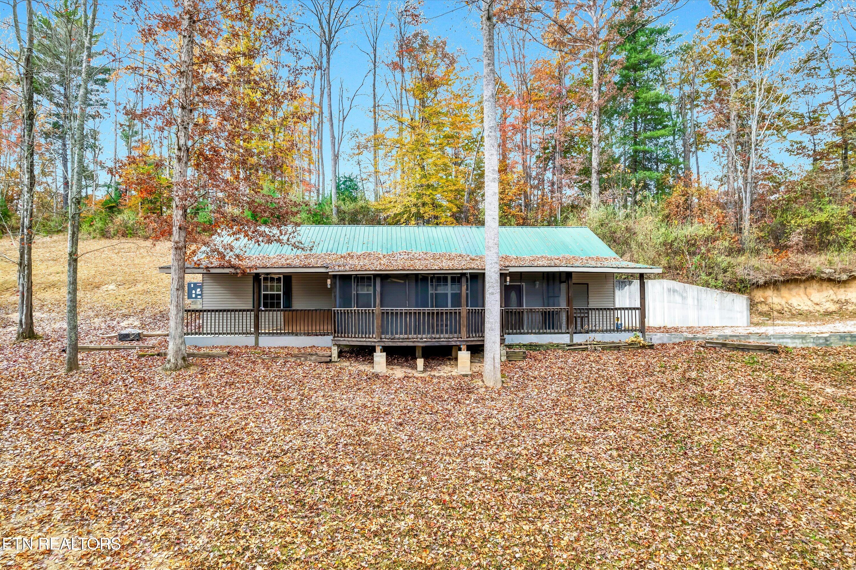 220 Hill Ave Property Photo