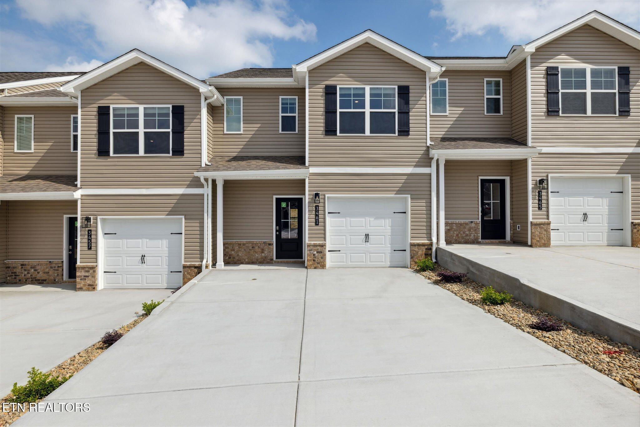 3461 Tyee Crossing Way Property Photo