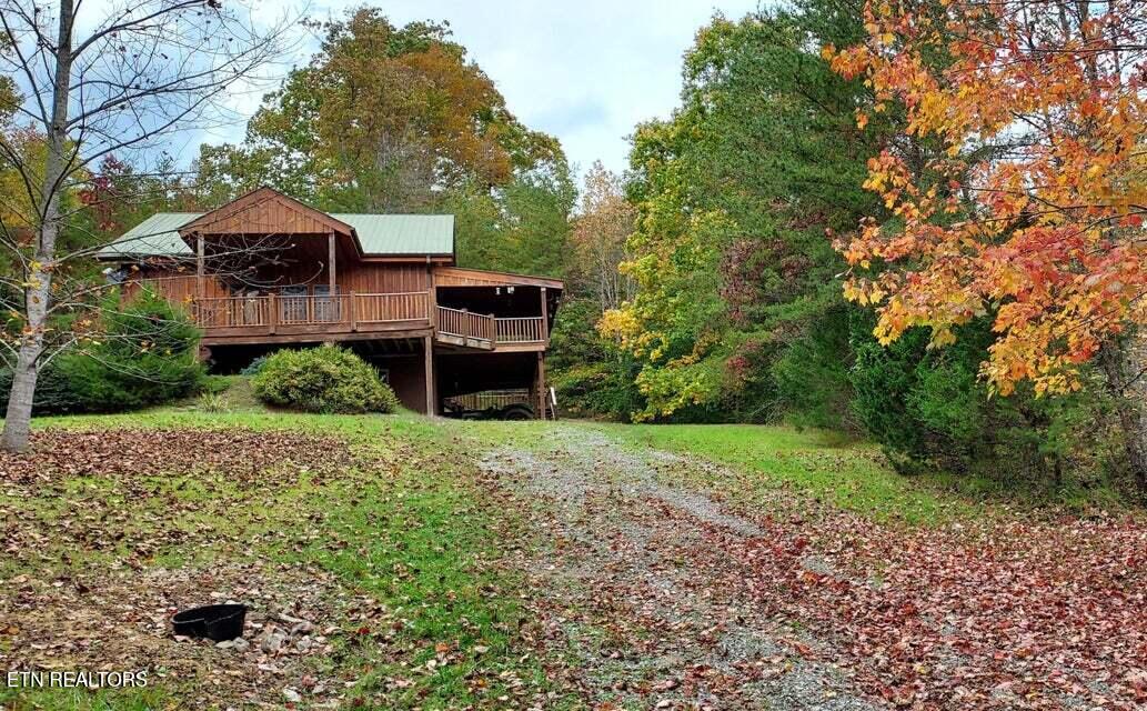 724 Hawk Ridge Rd Property Photo